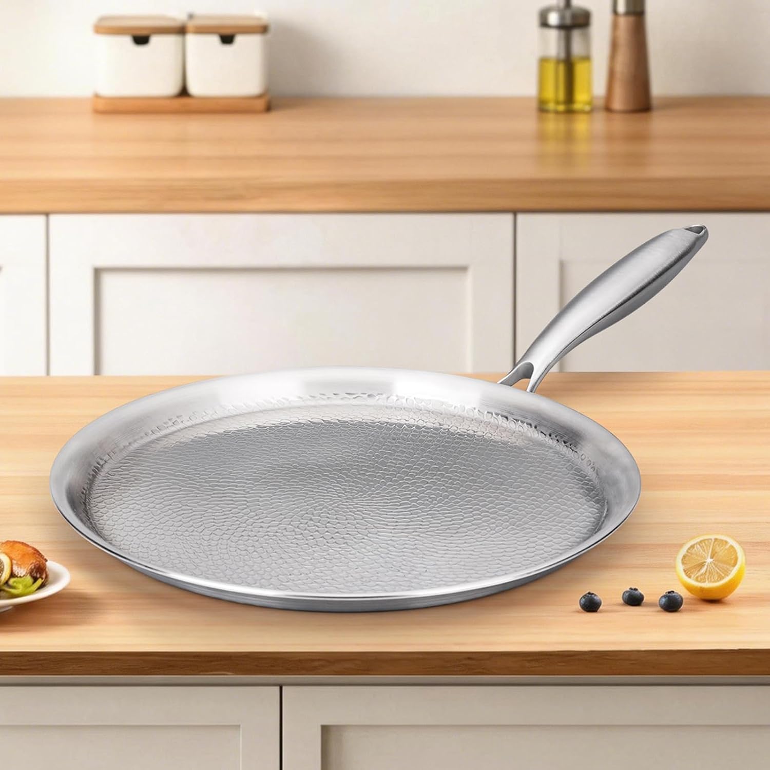Titanium Hammered Pan with Lid, 2026 New Upgrade Non Stick Titanium Crepe Pan for Cooking, Ultra-Durable, Scratch-Resistant, Even Heating Frying Pans, Compatible With All Cooktops,11.81IN