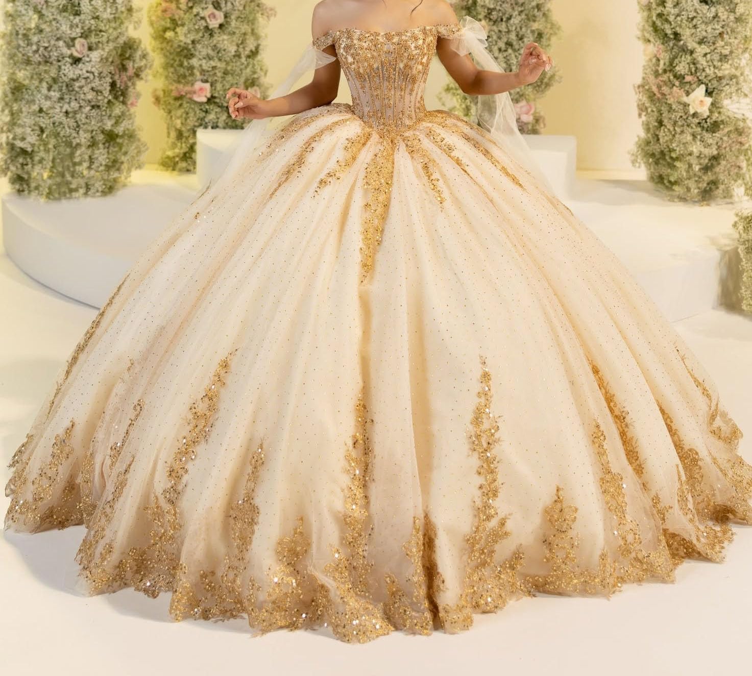 Ftupza Lace Appliques Quinceanera Dresses with Bow Sparkly Tulle Ball Gown Layered Beaded Sweet 16 Dress - Image 3