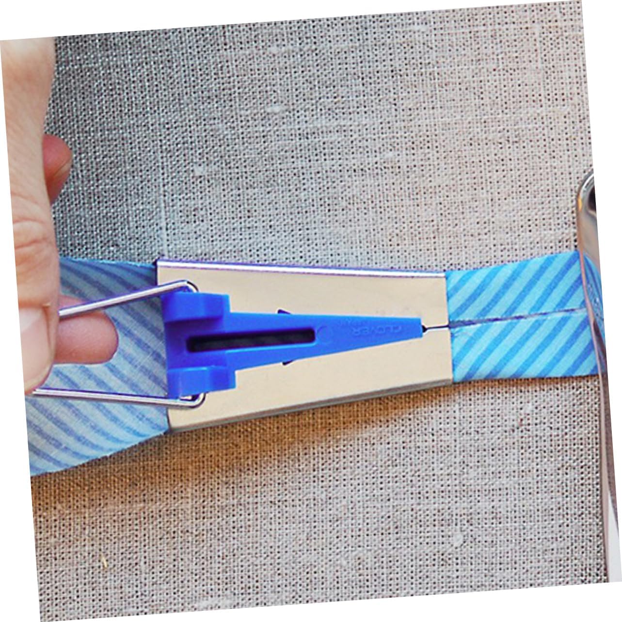 KALLORY 9pcs Bias Tape Maker Set Fabric Quilting Tool for Seam Binding Includes for Crafting and Sewing Projects