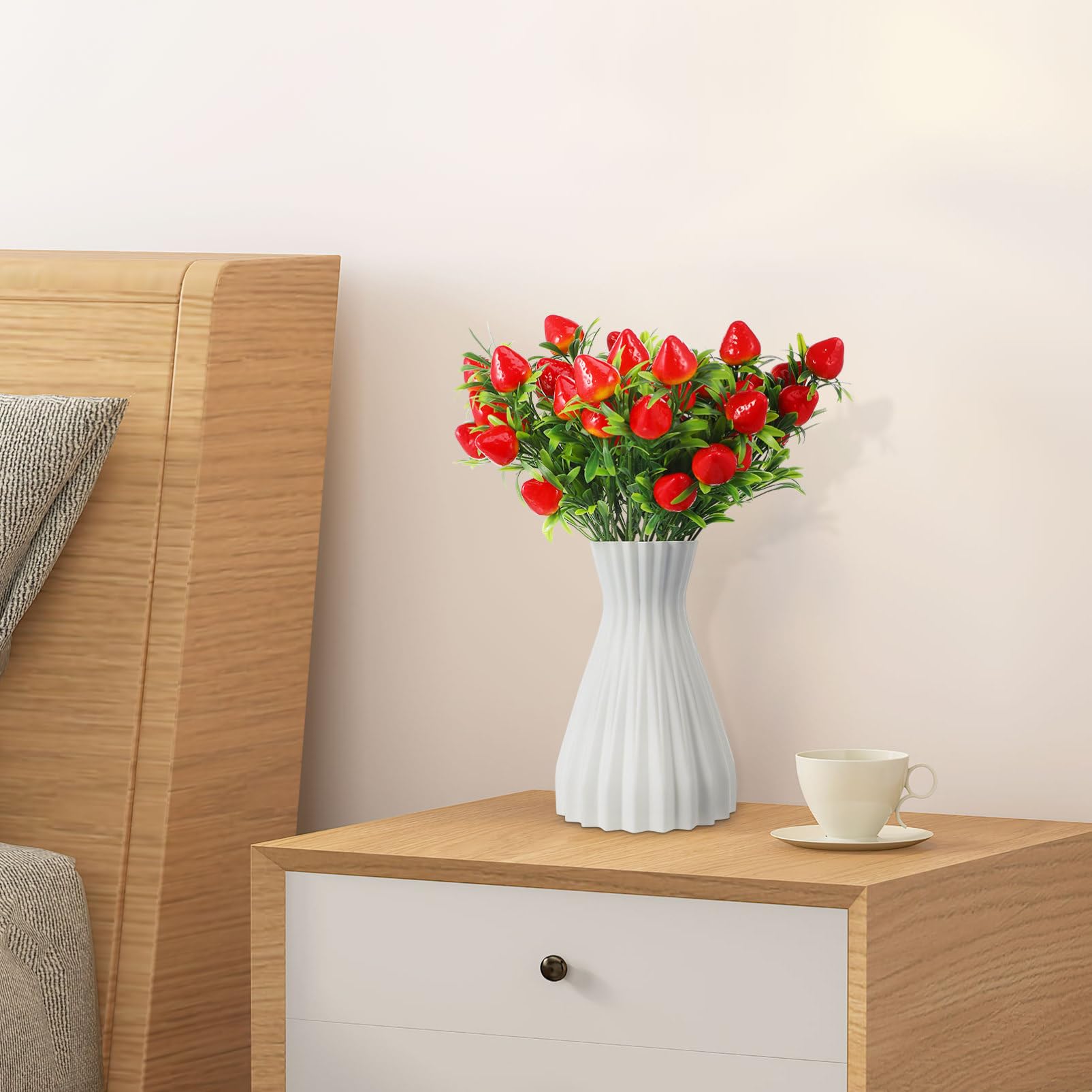 DOITOOL 6Pcs Simulated Strawberry Plant Decor 10.5 inch Long Stem Strawberry Branches, Artificial Plants Fake Berry Stem Artificial Fruit Bouquet for Flower Arrangement