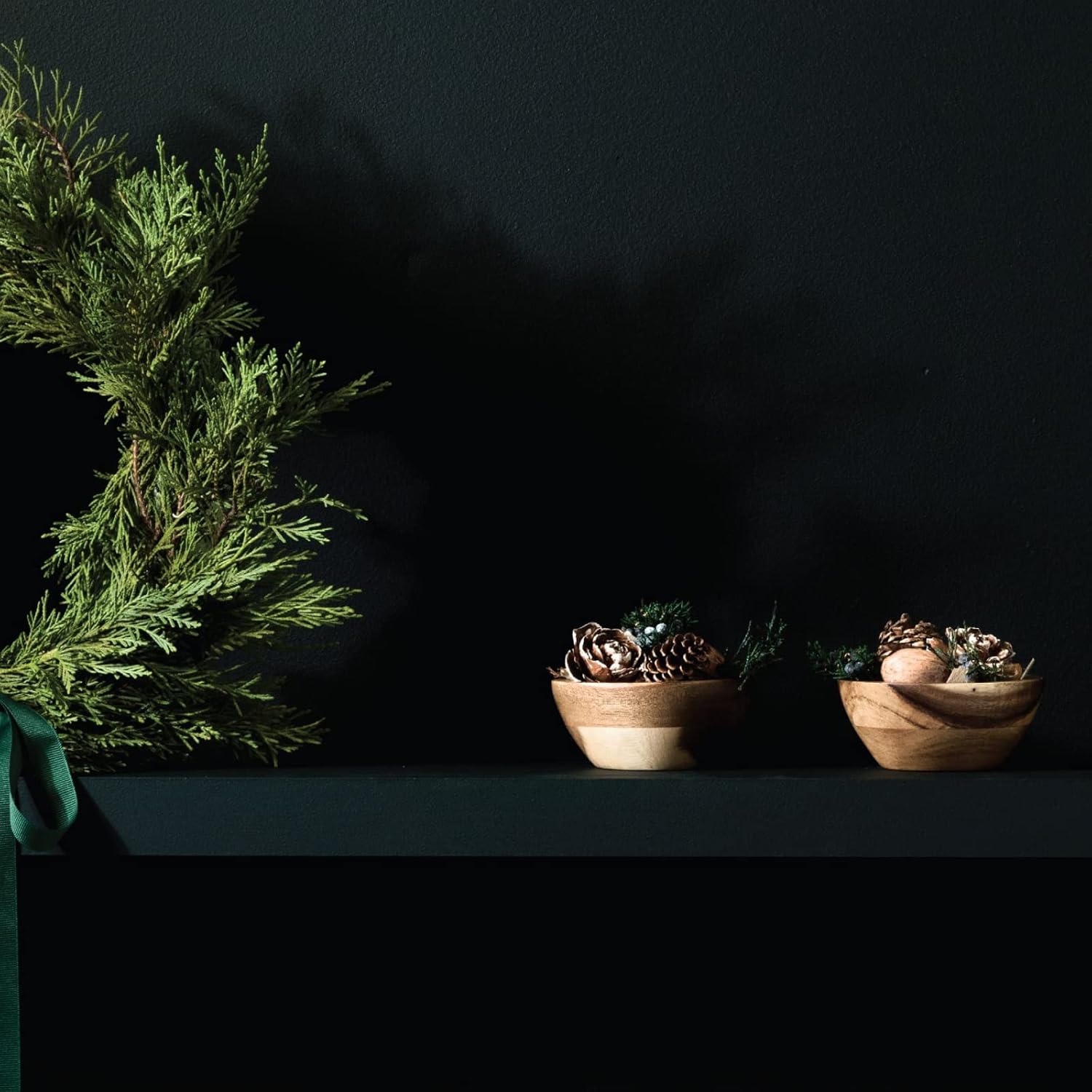 Aromatique Smell of Tree Fragrance Diffuser Oil - Aromatherapy, Scented Air Freshener Deodorizer, Scented Refill for Home, Living Room Humidifier Essential Oils Winter Christmas Pinecomb Scent 4oz