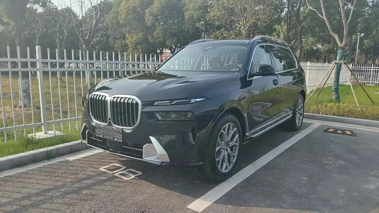 2PCS Running Boards Silver Side Step Nerf Bar Fits for BMW X7 G07 2019-2026 Alumium