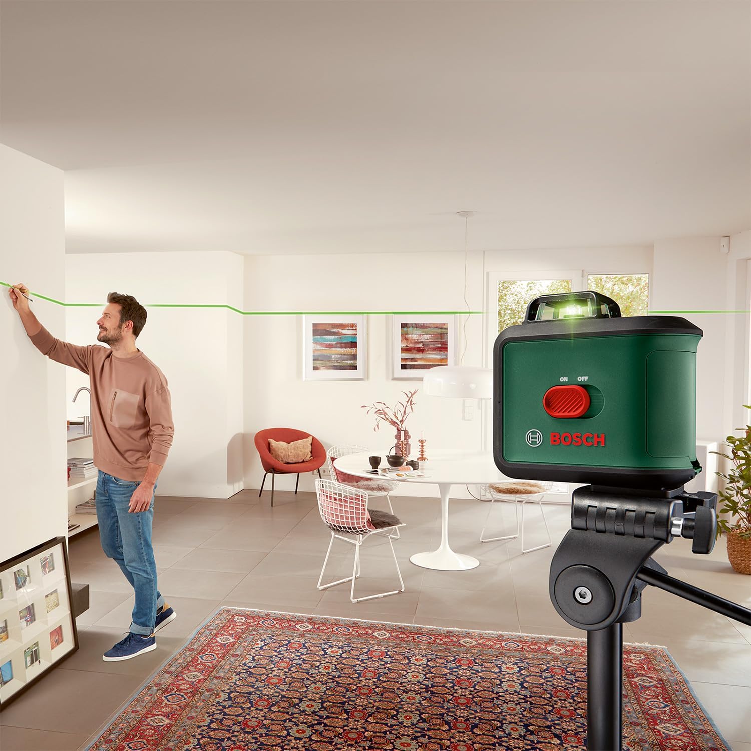 Bosch Home And Garden Laser Krzyżowy Universallevel 360 (Linie Laserowe: Pionowa + Pozioma, w Tym 360° do Wyrównywania Elementów w Całym Pomieszczeniu, Opakowanie Kartonowe)