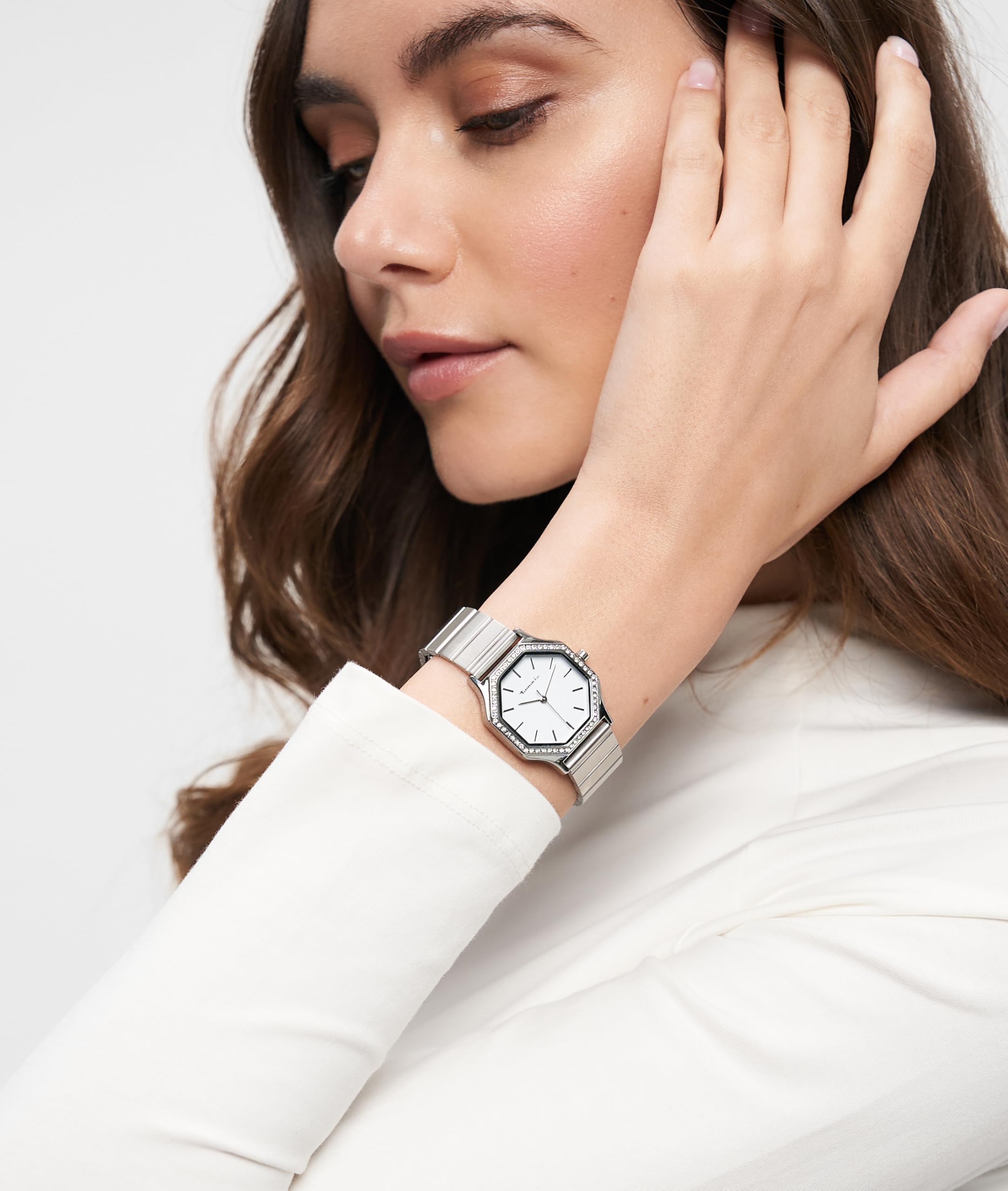 Tamaris Damenuhr, Elegante Damen Armbanduhr mit Zirkoniasteinen und selbstkürzbarem Metallband, 3ATM Wasserdicht