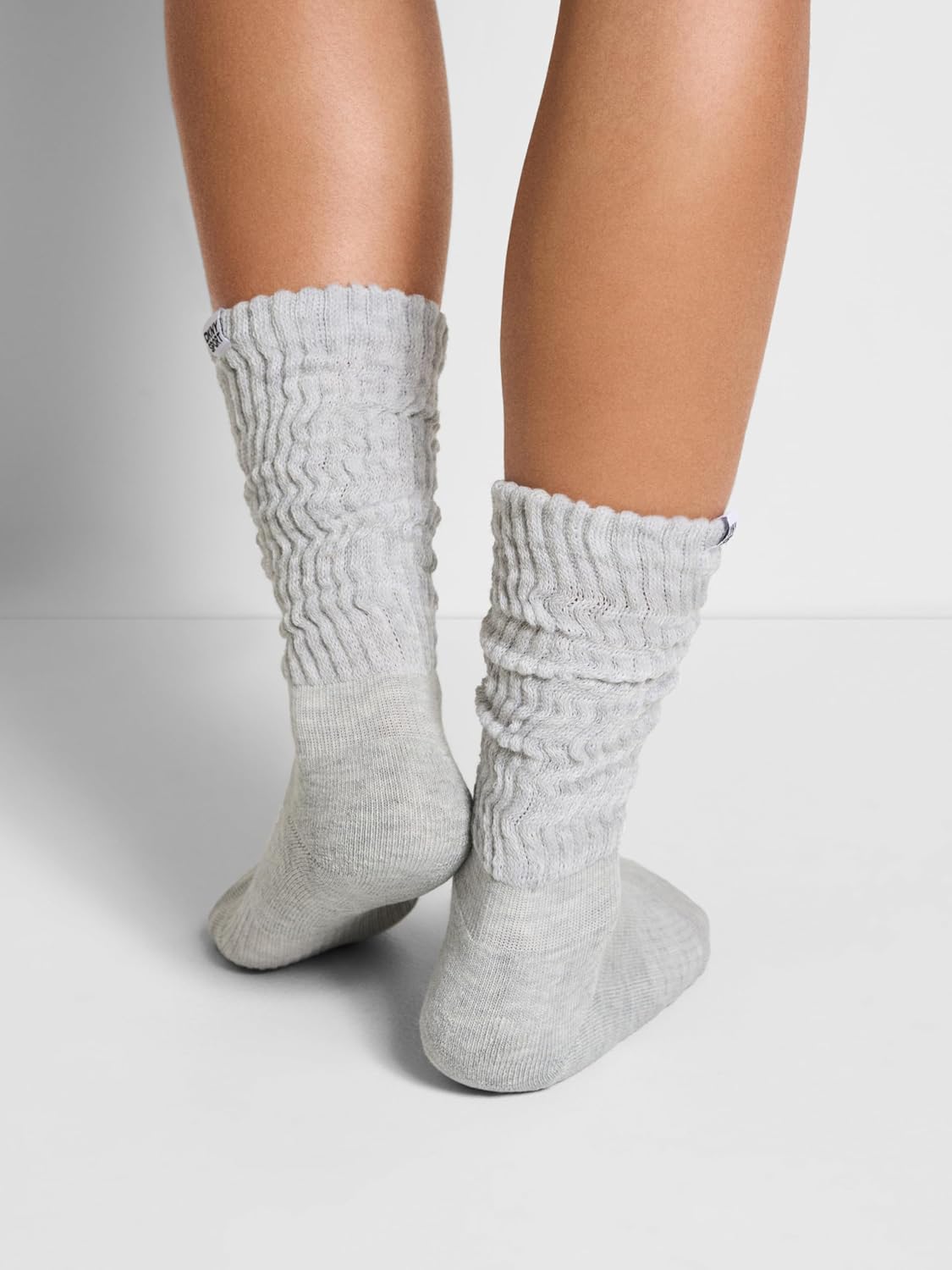 DKNY womens 3 Pack Slouch Crew Socks - Image 5