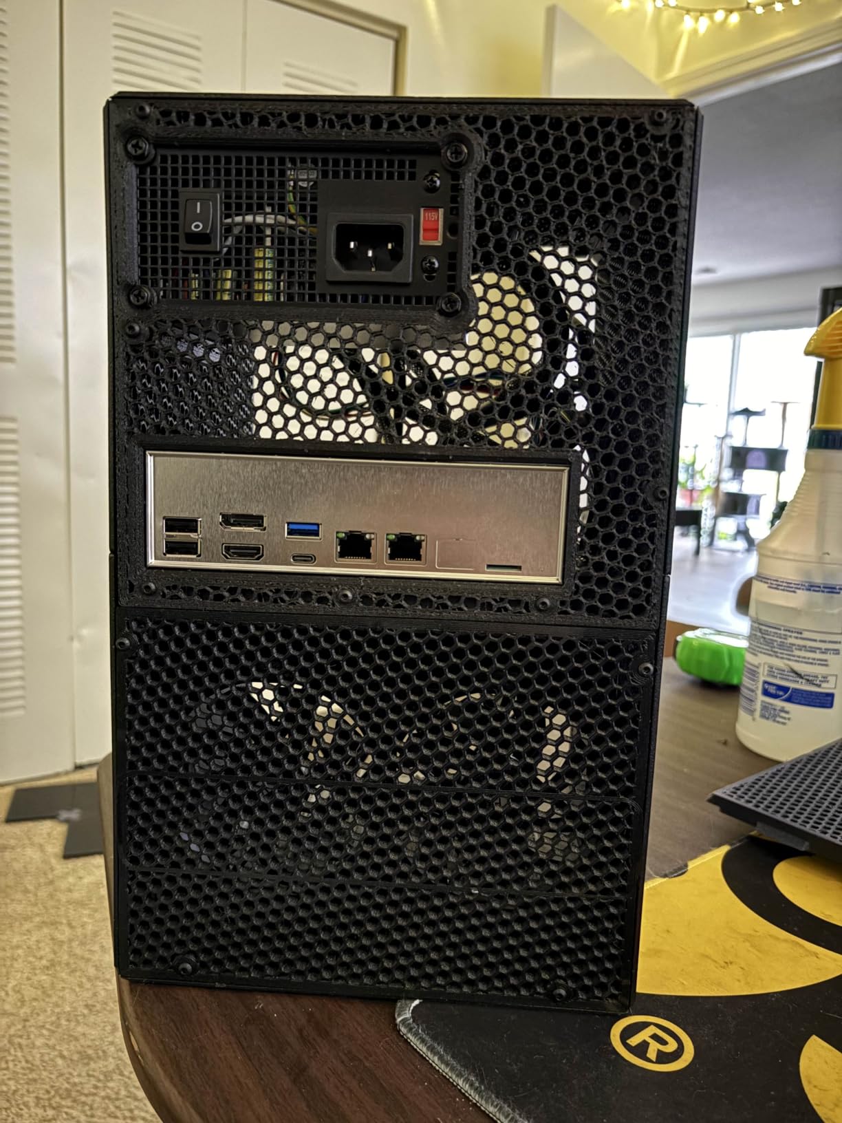 HKUXZR 1 * 10G 2*i226-V 2.5G 3LAN Intel N100 NAS Motherboard 6-Bay 6 ...