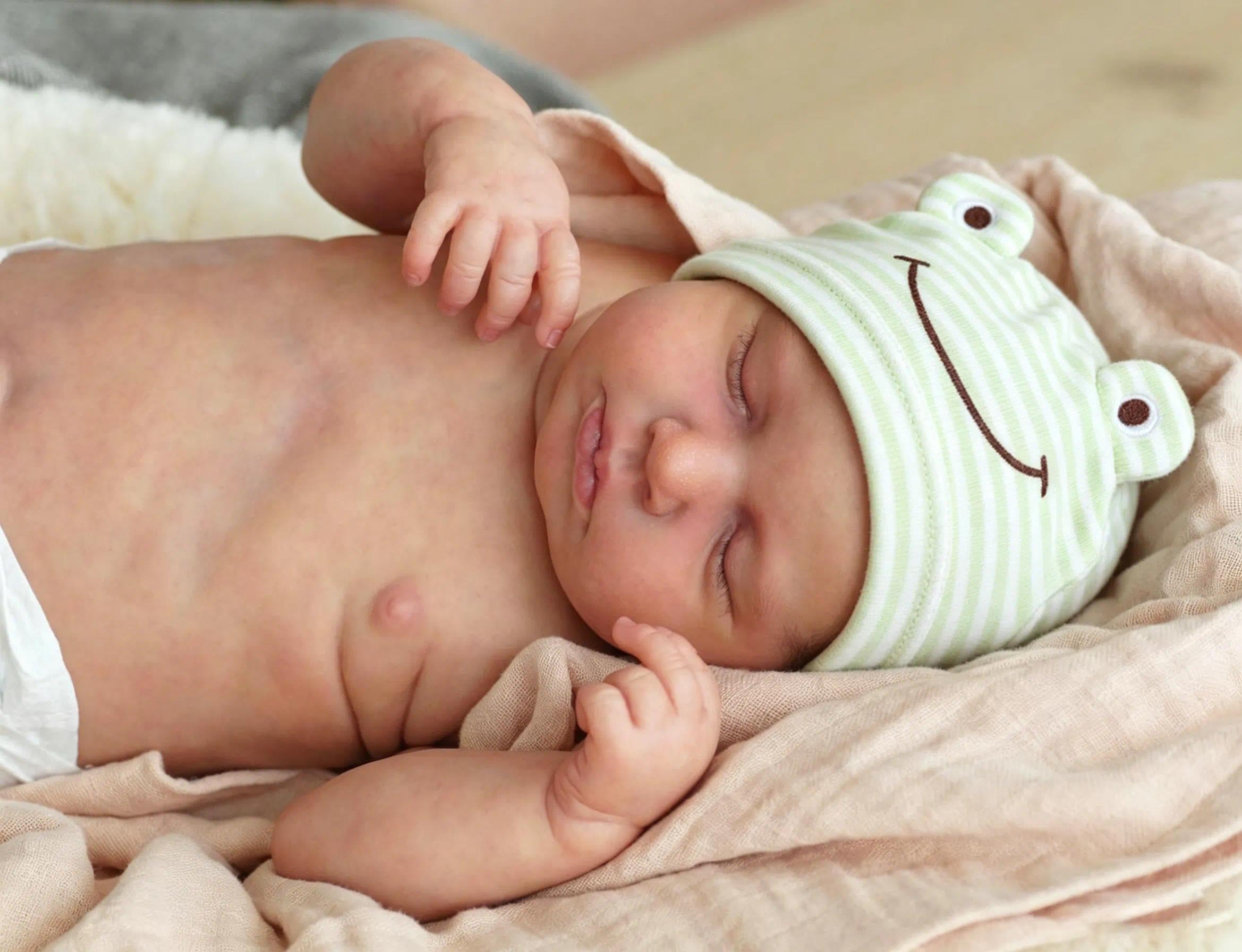 Anano Realistische Puppen Baby Vollsilikon, 30 cm Realistisches Baby Vollsilikon Junge, Echt Aussehende Puppen Junge, Reborn Babys Wo Der Mund Ofen Ist Und Man Einen Schnuller Rein Stecken Kann