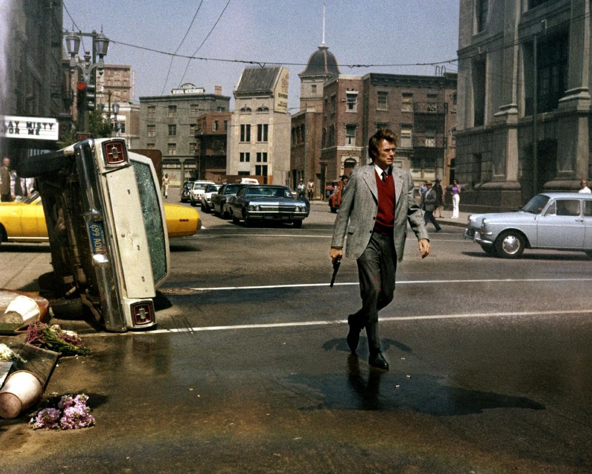 Dirty Harry (1971) Clint Eastwood 10x8 Photo