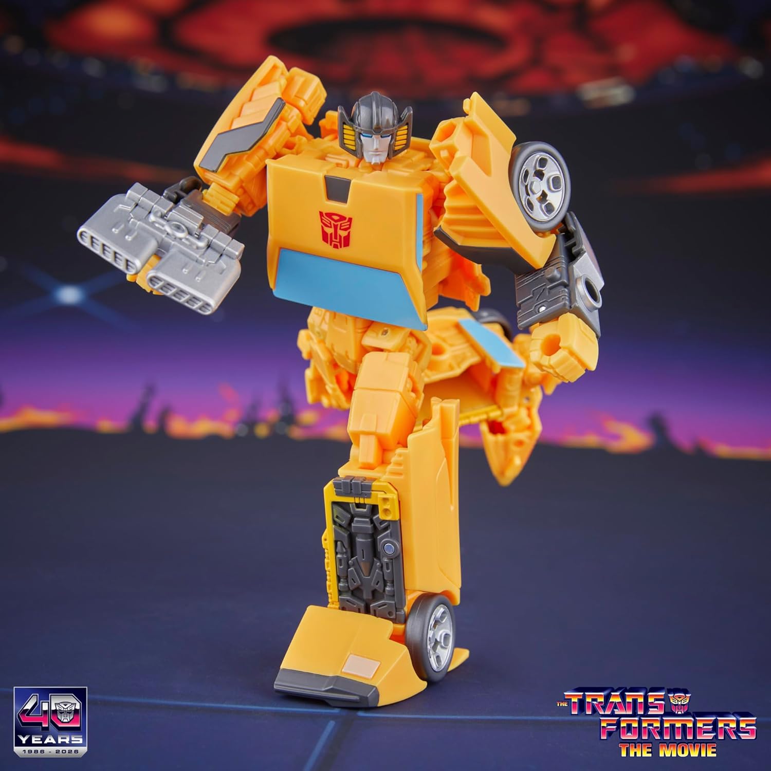 Transformers Studio Series The The Movie Sunstreaker Deluxe Class 4.5-Inch Converting Action Figure, Robot Toys for Ages 8+