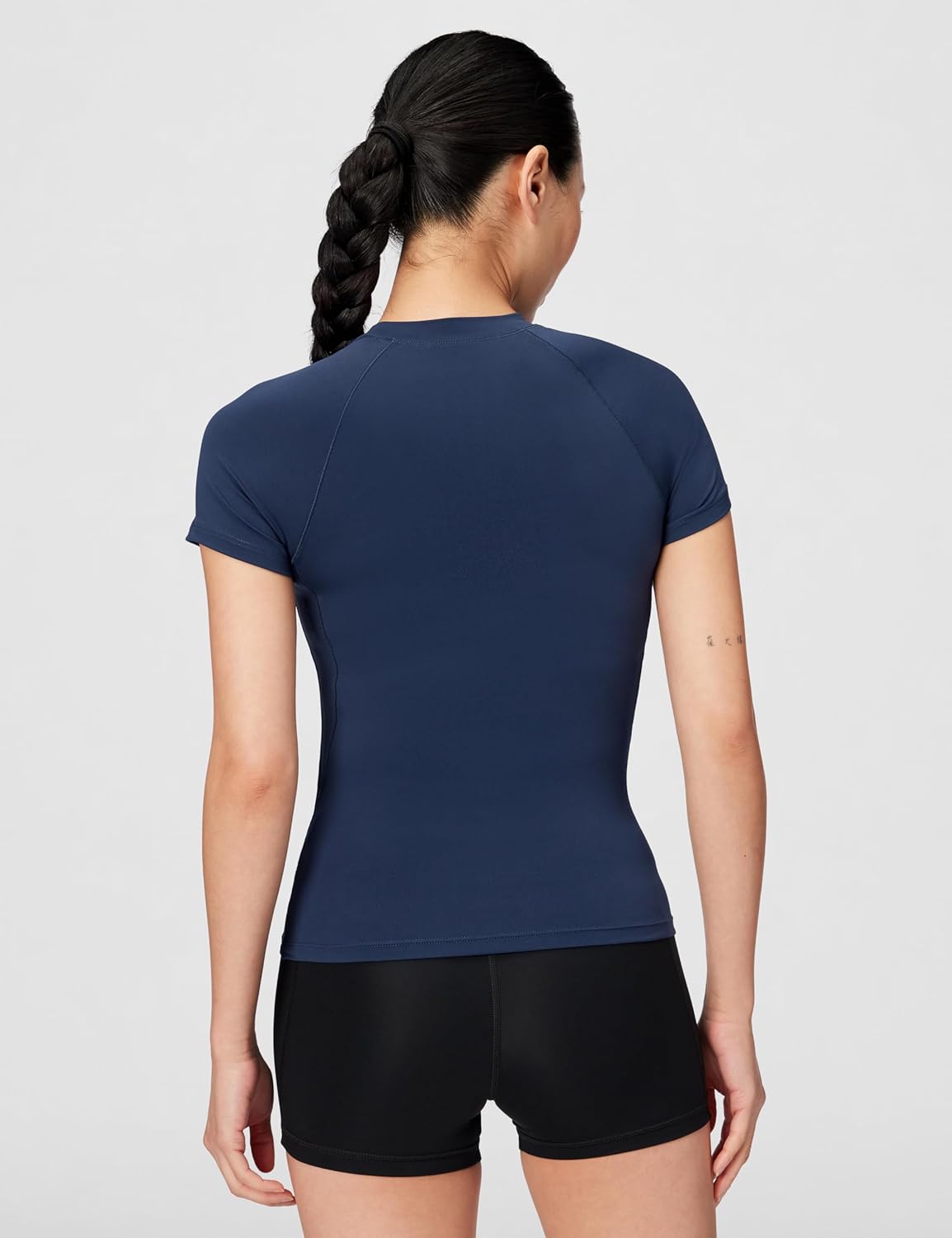 Nike Womens Victory Baselayer Dri-fit Fitness Short Sleeve Top
