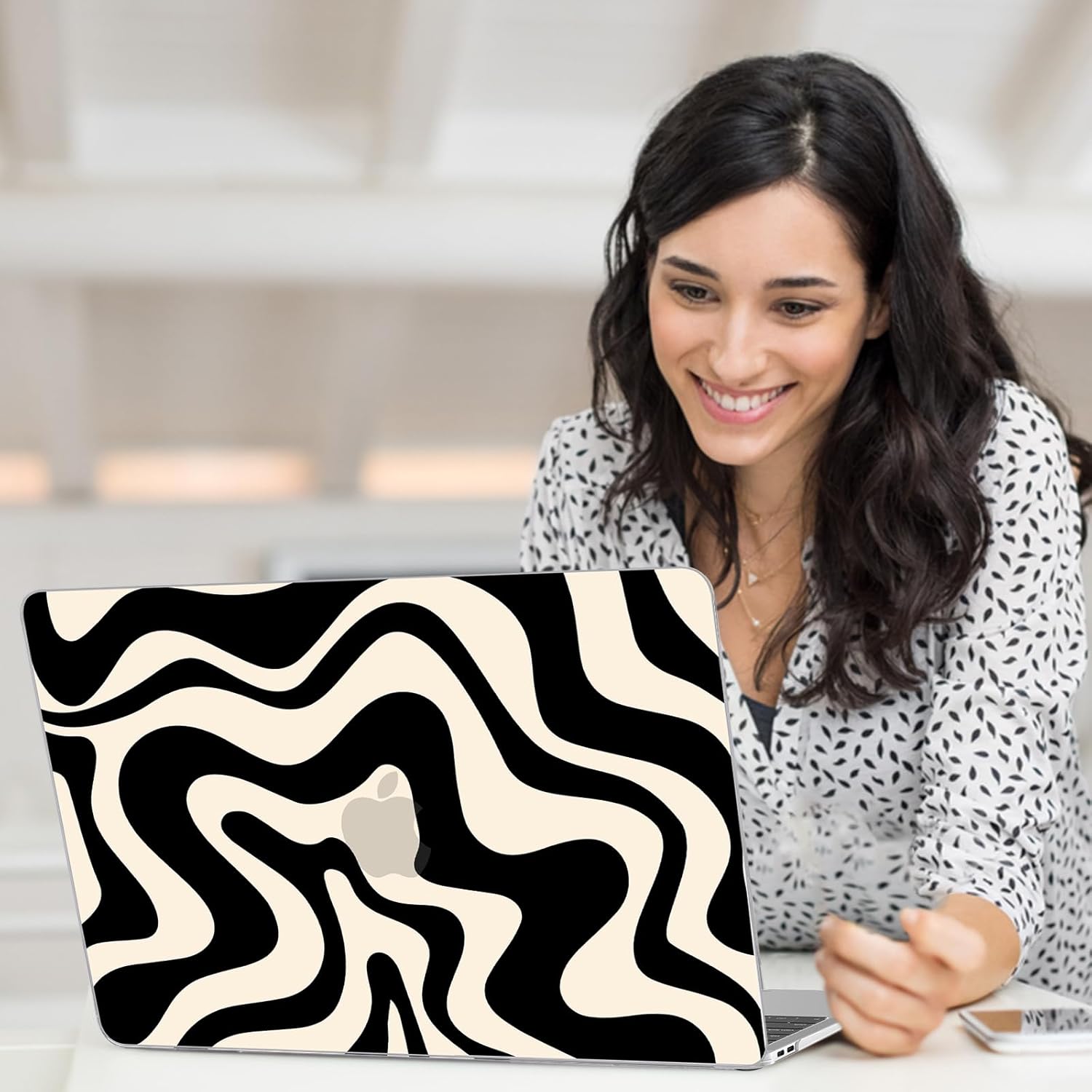 AKIT Compatible with MacBook Pro 13 inch Case M2 M1 A2338 2026 2025-2016 M2 M1 A2338 A2251 A2289 A2159 A1989 A1708 A1706, Pattern Hard Shell Laptop Case&Keyboard Cover&Screen Protector, Black Wave - Image 9