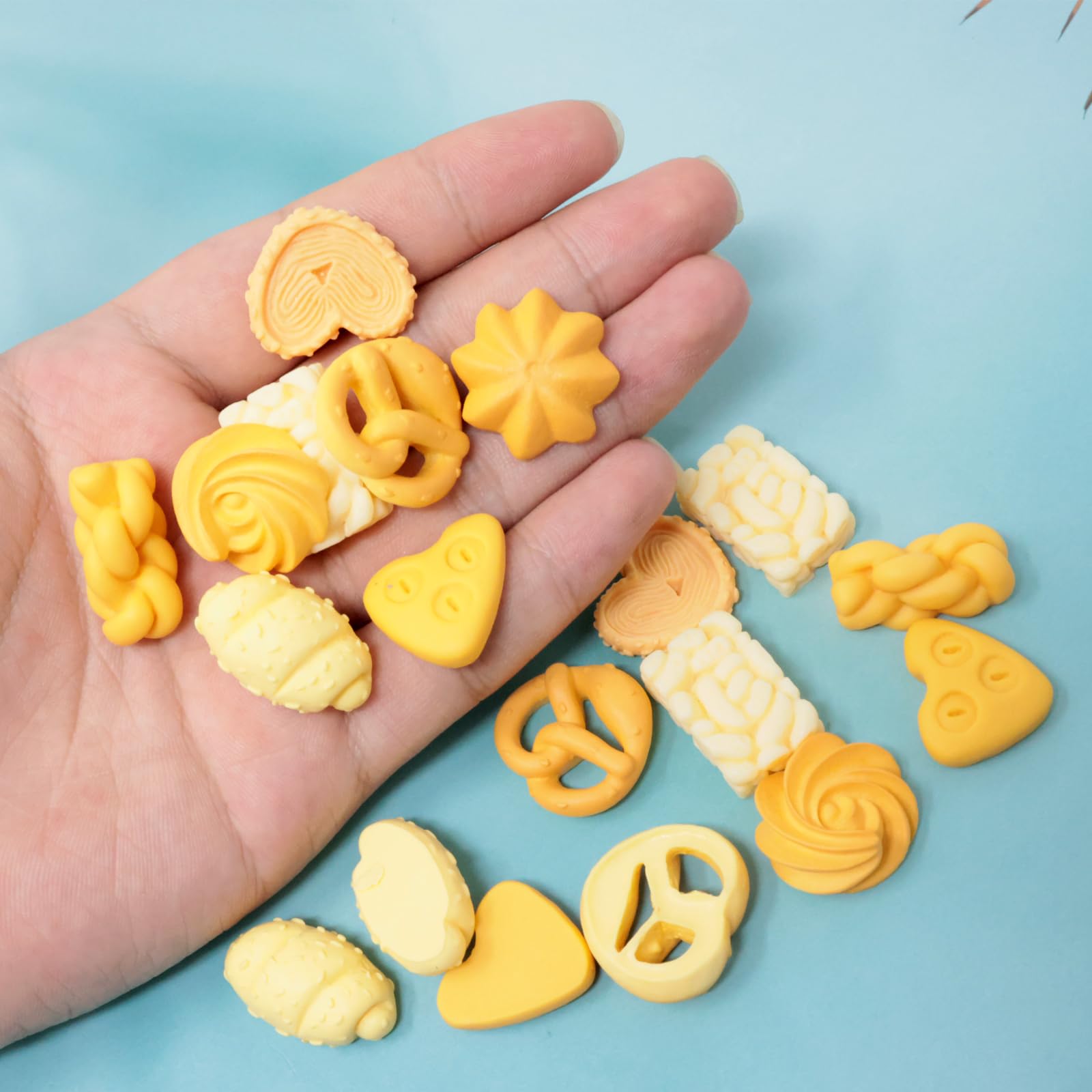 40-Piece Fake Cookie Resin Charms - Lifelike Flatback Decorations For Crafts & Jewelry Making