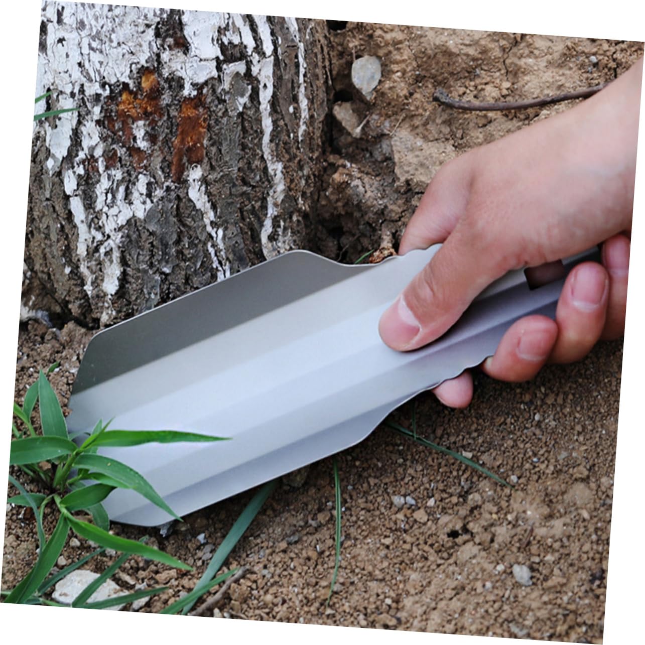 BESPORTBLE Strumenti all'aperto Pala per piantare Pala Portatile Pala per Il compostaggio Pala per erbicidi attrezzo Pala da Giardino in Titanio Pale da Giardino per piantare Silver