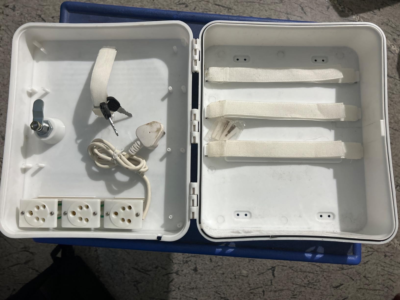 Bectro PVC DVR/Server | Network Cabinet Box | Rack for CCTV DVR/NVR/POE ...