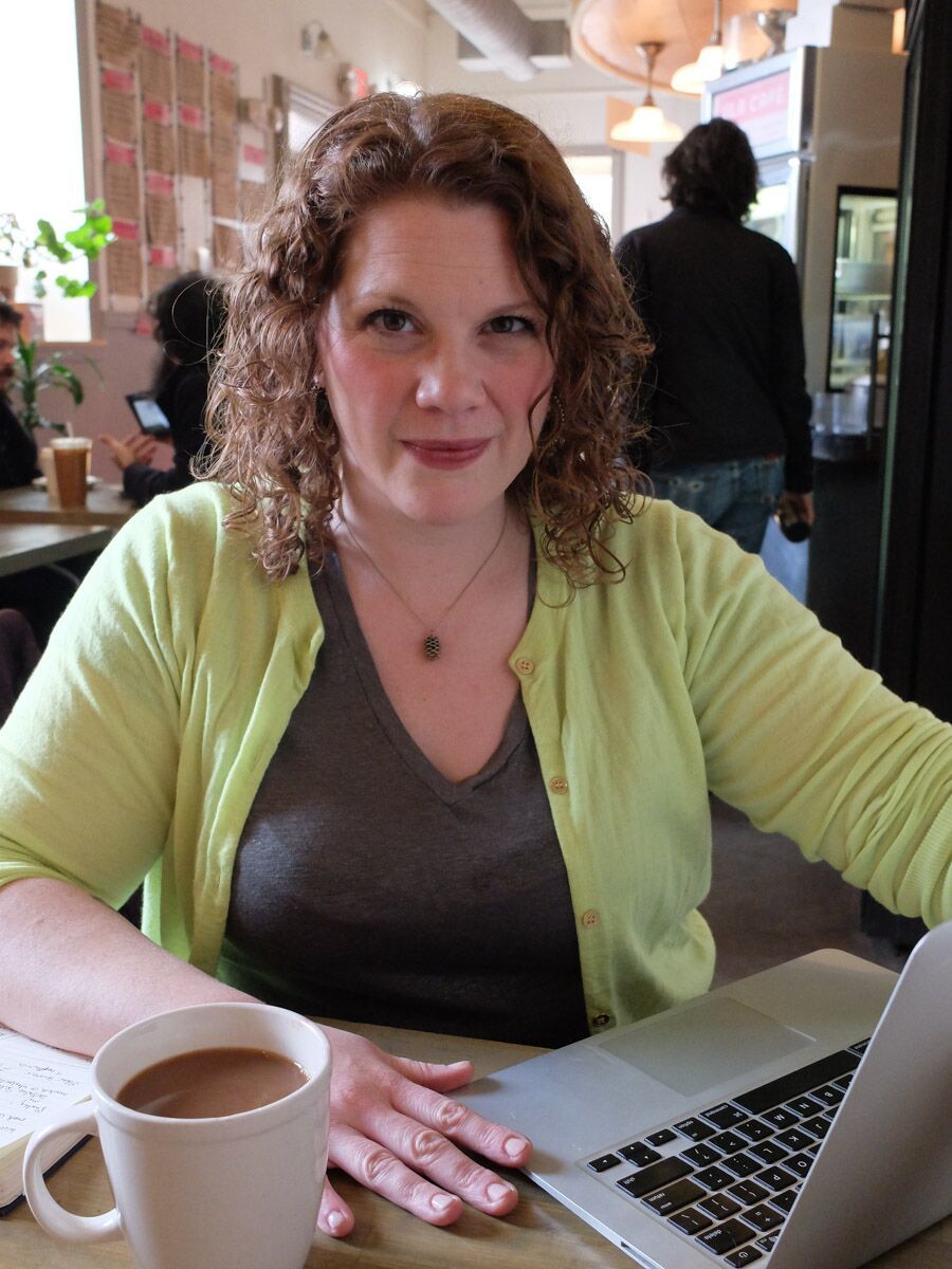 Amazon.ca Laura Everett books, biography, latest update