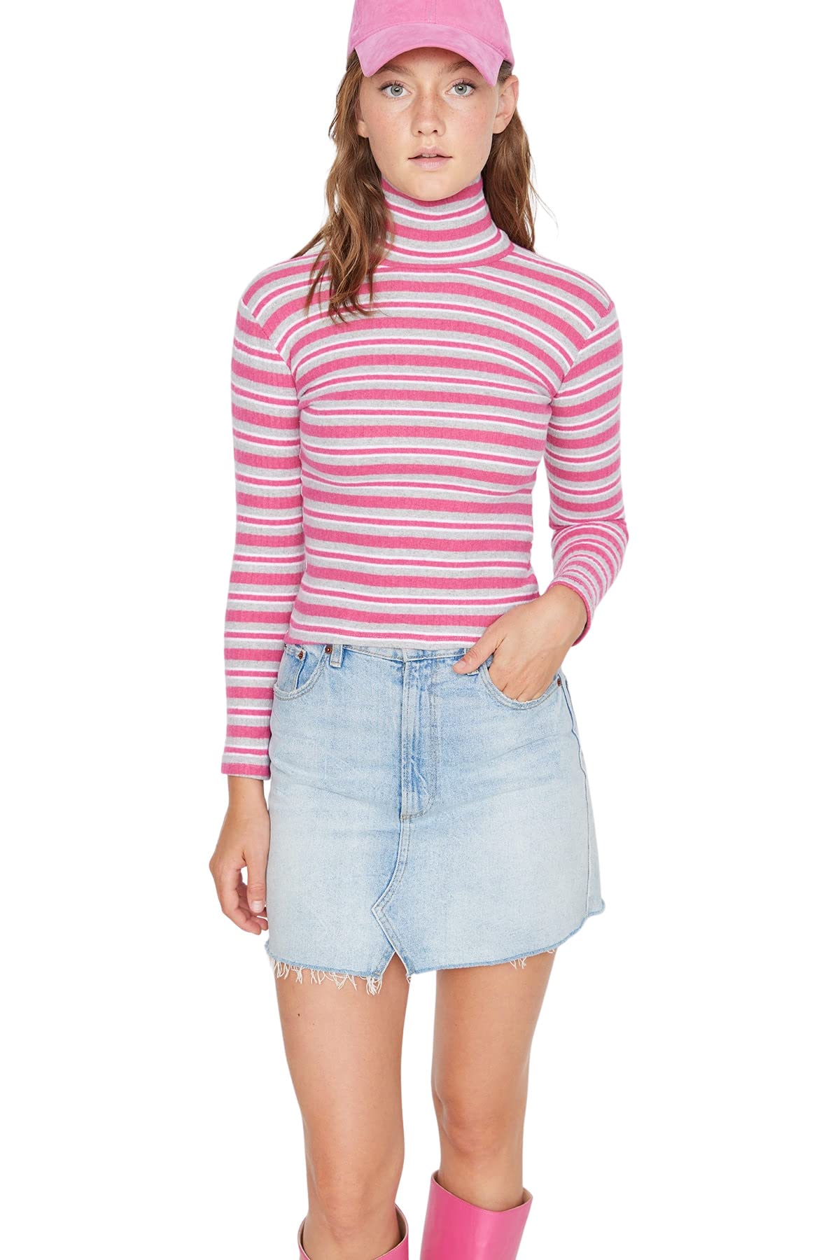 Trendyol FeMan Slim fit Basic Turtleneck Knit Blouse Fuchsia