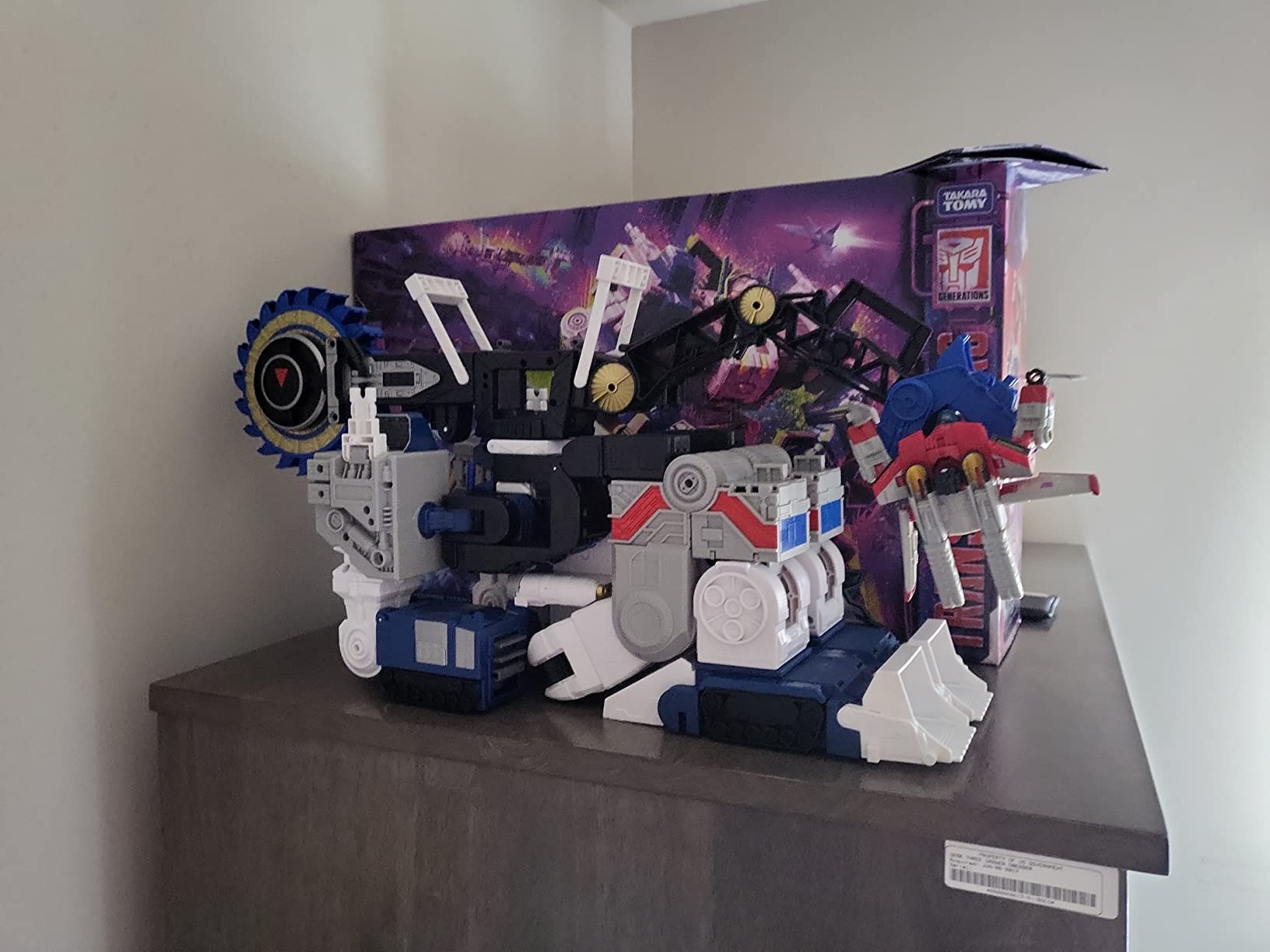 Transformers Legacy Titan – Action Figure Metroplex Universo Cybertron Da 55,5 Cm – 2 Modalità Robot E Escavatore – Giocattolo Per Adulti E Ragazzi (15+)
