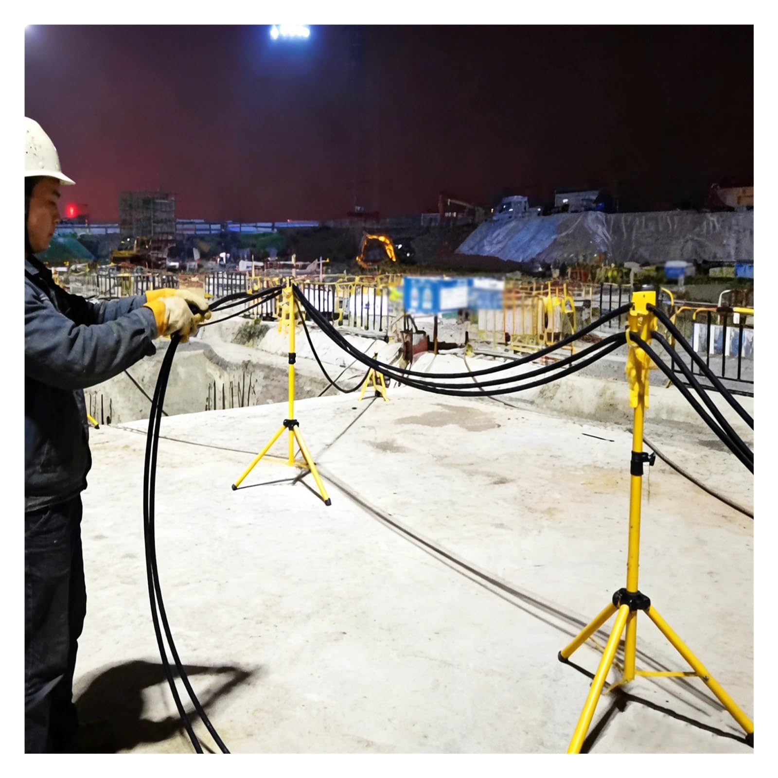 Supporto per cavi regolabile in altezza, supporto isolato portatile di sicurezza elettrica con organizer retrattile in fibra di vetro e ganci in ABS