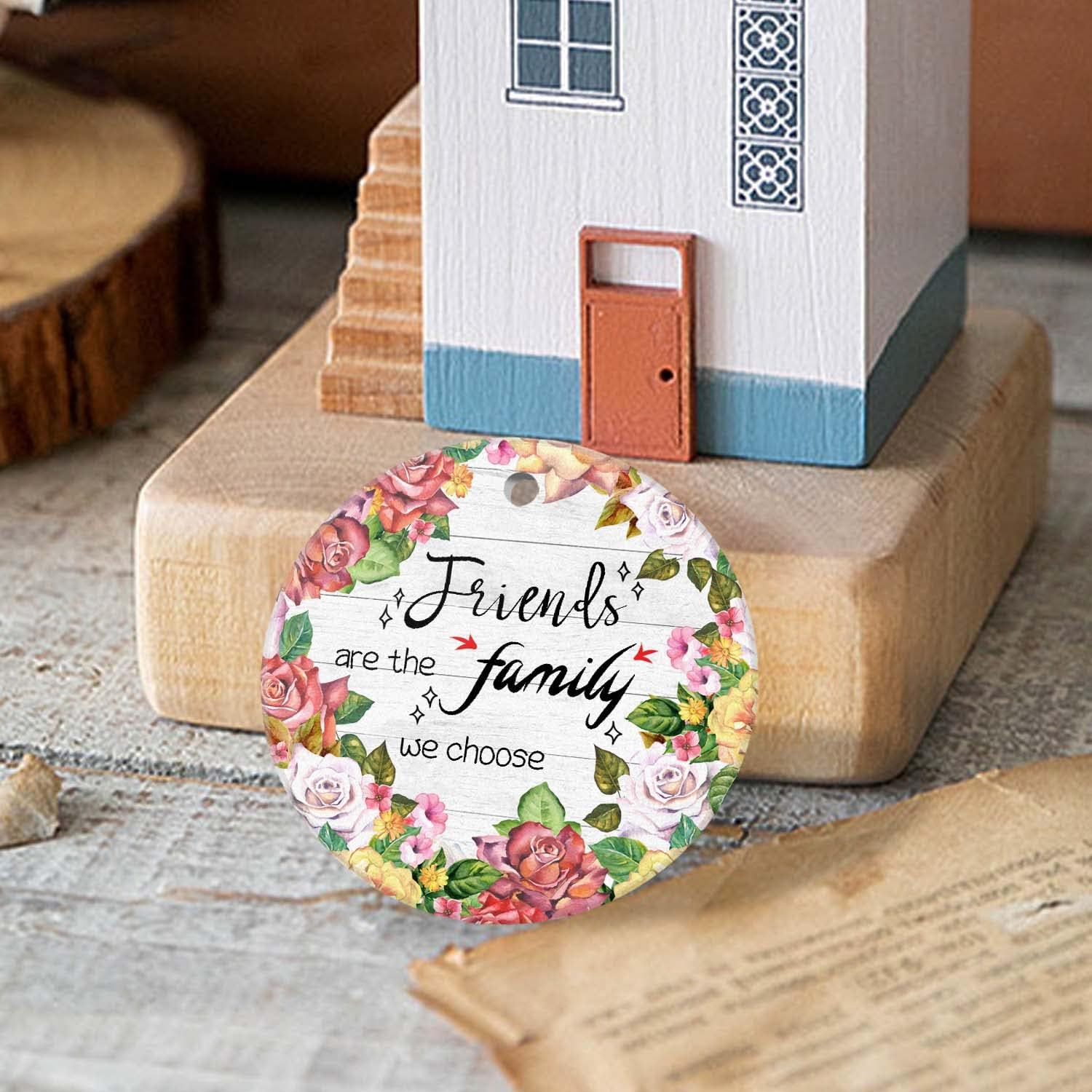 フレンドシップギフト クリスマスオーナメント - 'Friends are The Family We Choose'