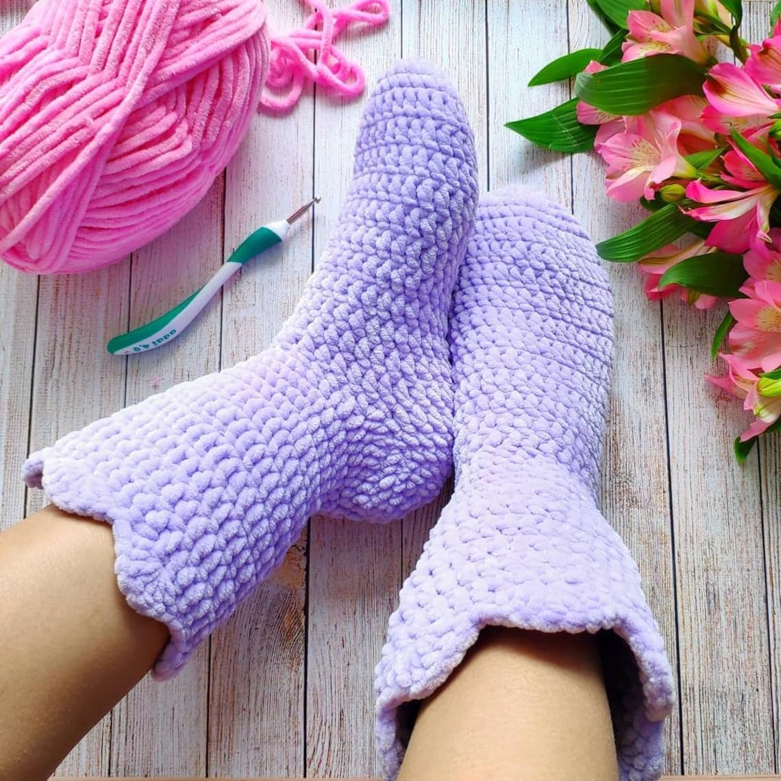 4 Skein/Pack Himalaya Dolphin Baby Chenille Yarn, Each Ball 100 gr (3.5 oz), 120 m (132 Yards), 100% Polyester, Super Bulky Baby Blanket Velvet Amigurumi Yarn, 80313 - Yellow