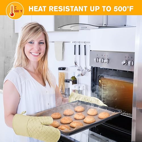 Vista 23 de 6 guantes de horno y soportes para ollas, resistentes al calor de 500 ℉ con toallas de cocina, forro de algodón suave y superficie de silicona Gris