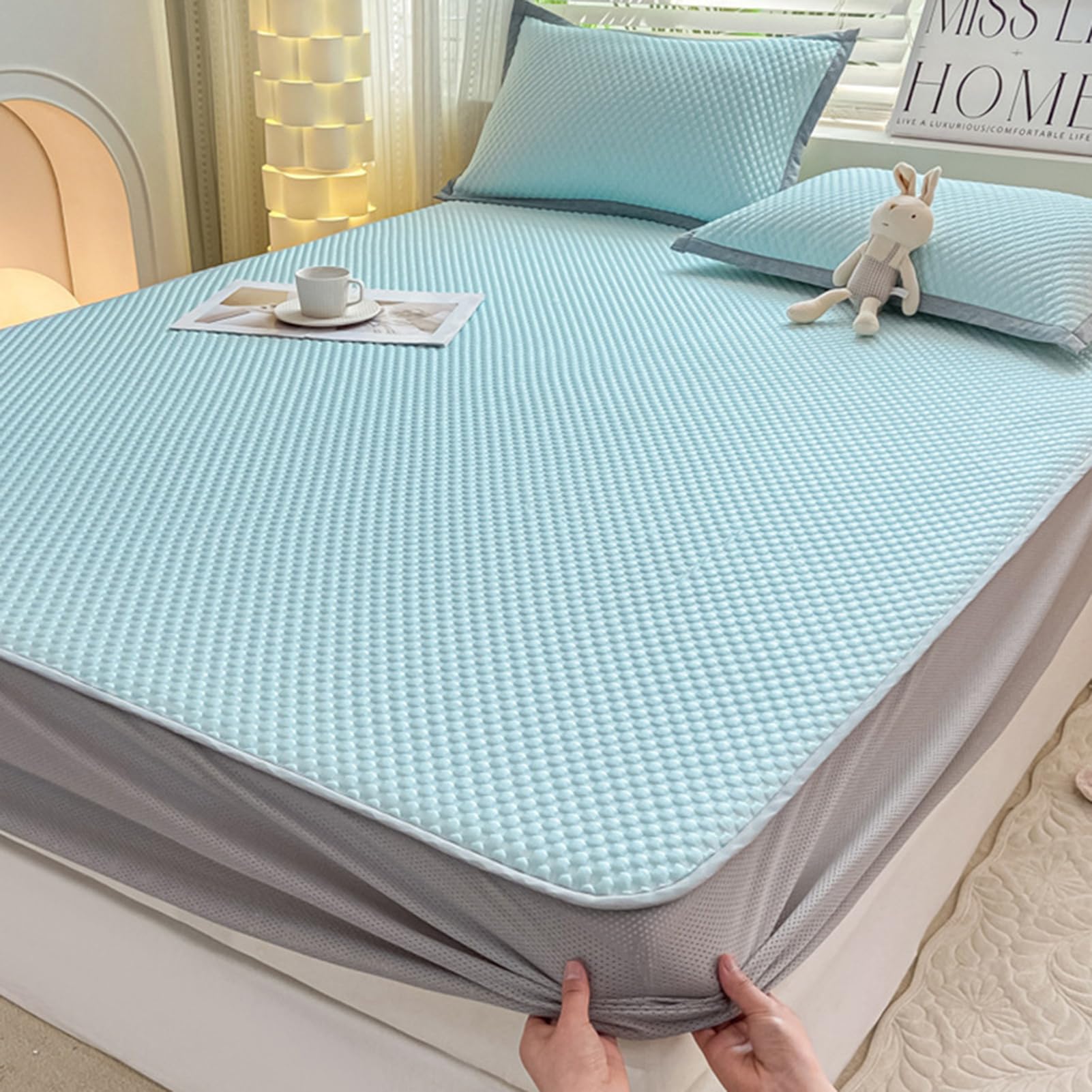 Surmatelas en soie glacée anti-transpiration pour nuits d'été