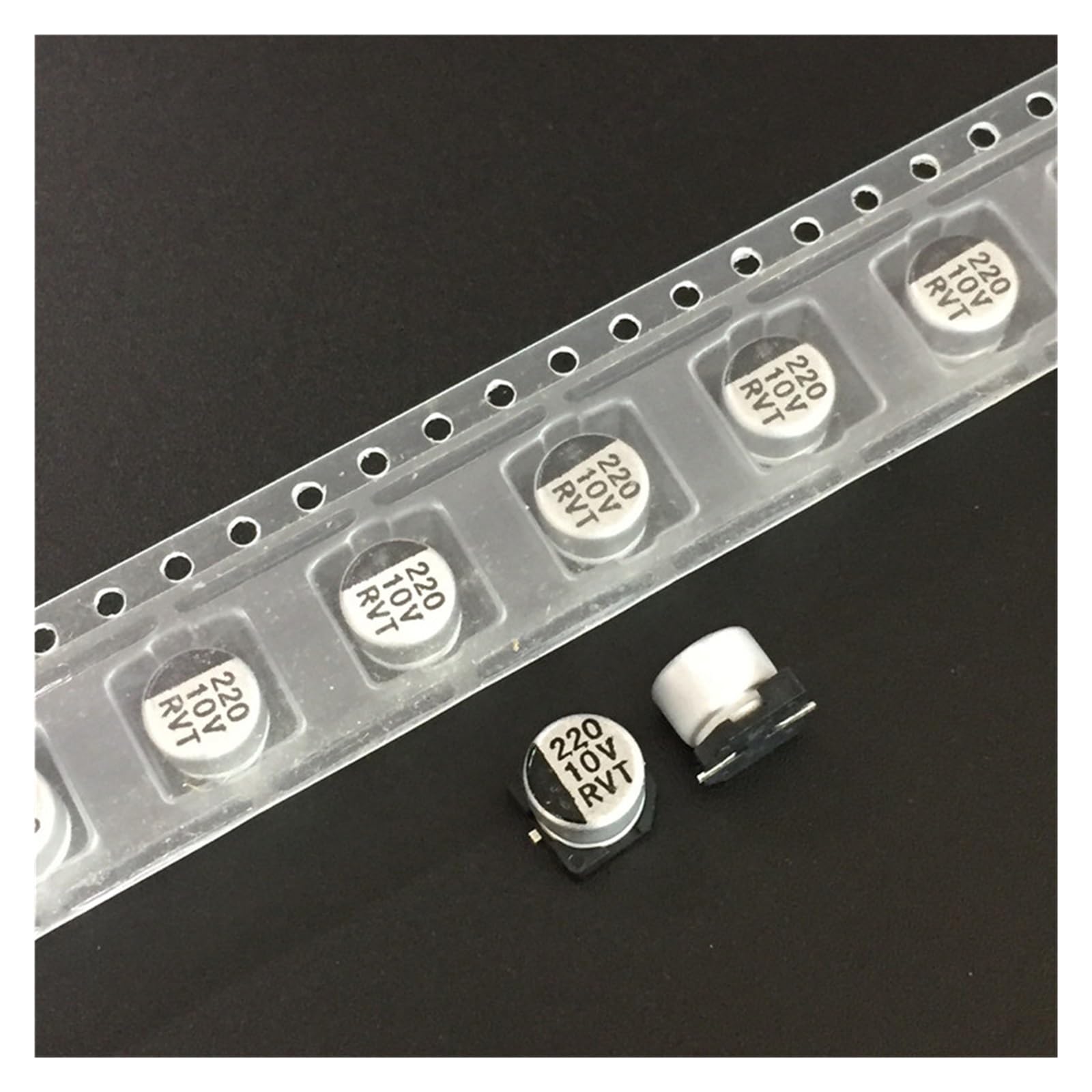 Condensateur 220uF 10V SMD à faible impédance pour une clarté audio maximale