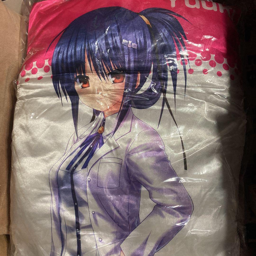 Amazon.co.jp: クドわふたー 氷室憂希 ロングクッション 抱き枕