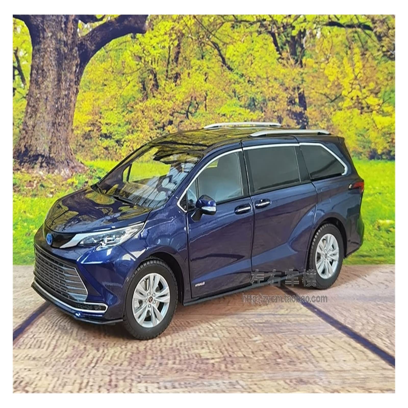 Amazon | スケール ダイキャストカー 1 18 GAC トヨタ シエナ MPG