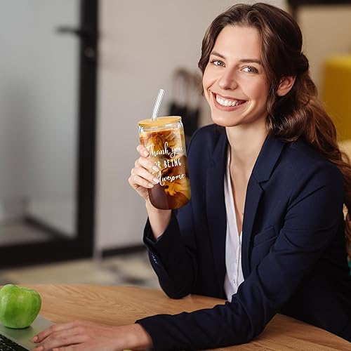 Miniatura 5 de Juego de 16 regalos de agradecimiento, regalos de agradecimiento para empleados, vasos de cerveza con forma de lata de 16 onzas con tapas, cepillos