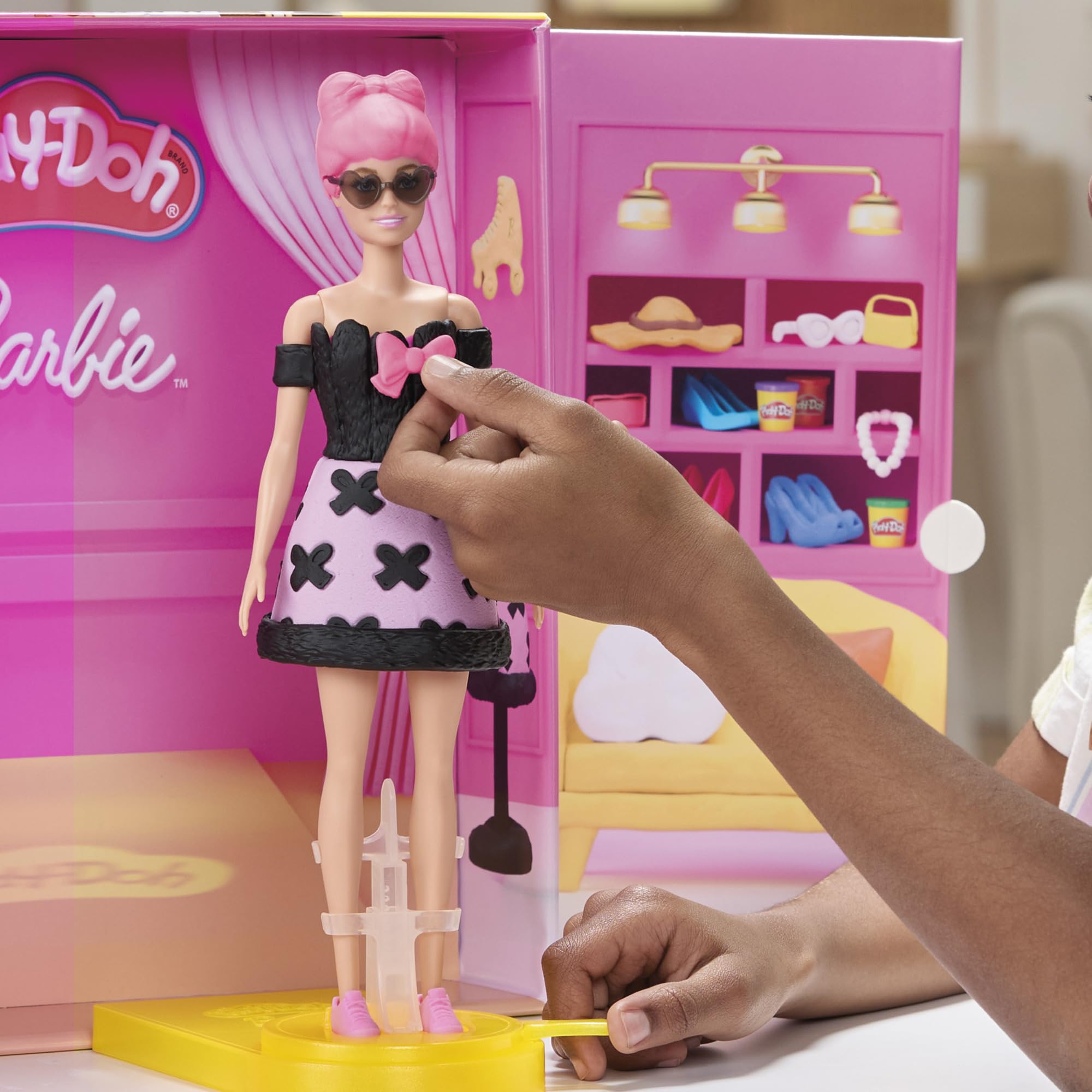 Play-Doh, playset Sfilata di Moda Designer di Barbie
