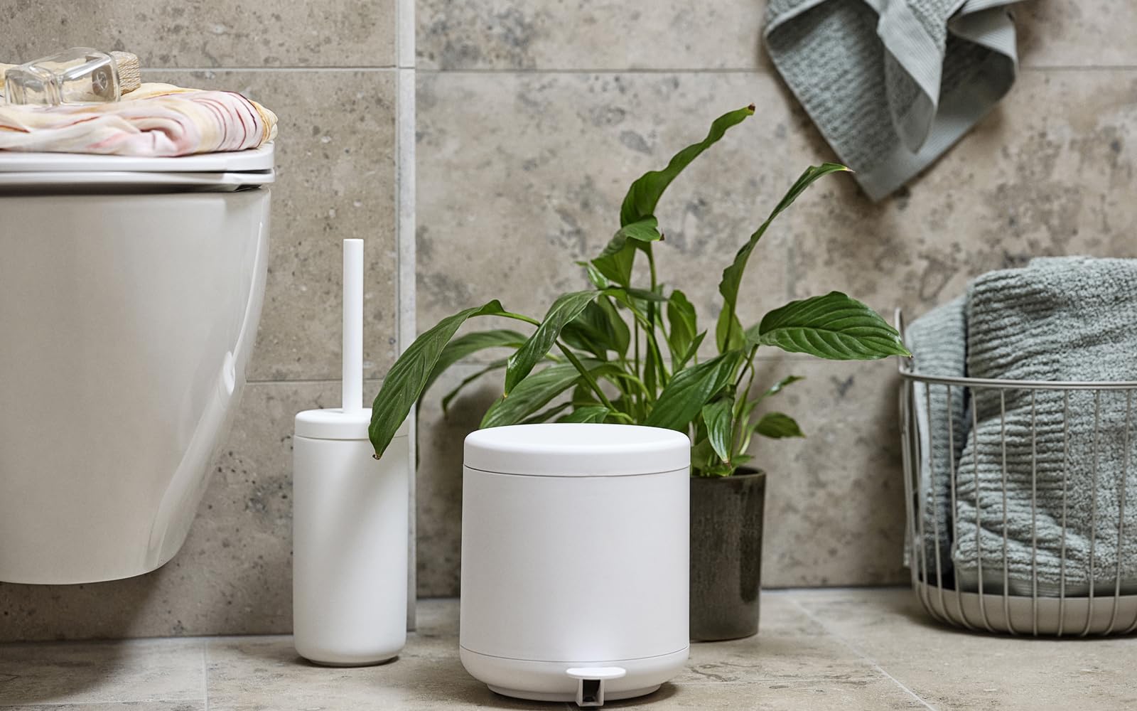 Zone Denmark, Ume Toilet Brush, White, 38,7 x 10 cm - Image 3