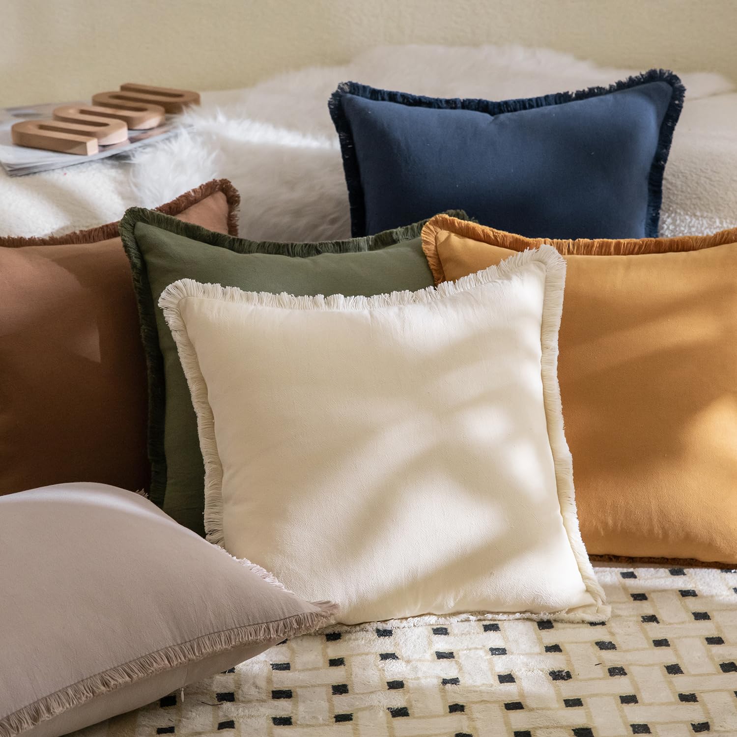 MANDIOO Paquete de 2 fundas de almohada decorativas de tejido sólido