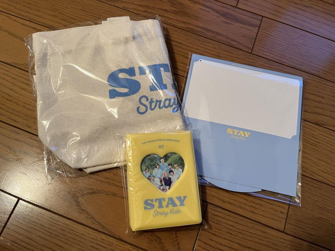 Amazon.co.jp: Stray Kids スキズ 2期 本国FC ウェルカムキット トート