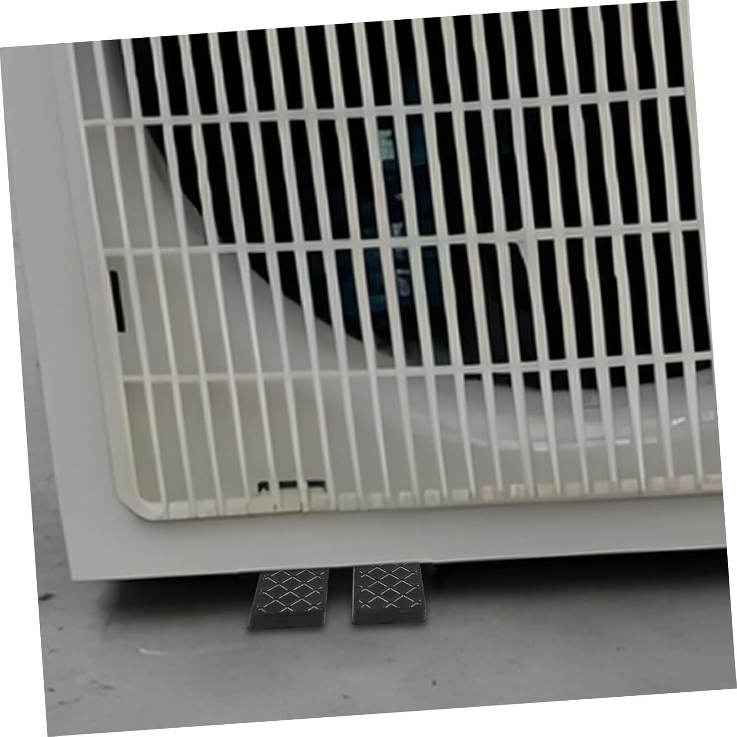 Cabilock 16pcs - Rubber Pads for Air Conditioners U-Shaped Non- Mats for Outdoor Units Noise Reduction and Shock Absorbing Furniture Pads and Wear-Resistant Design