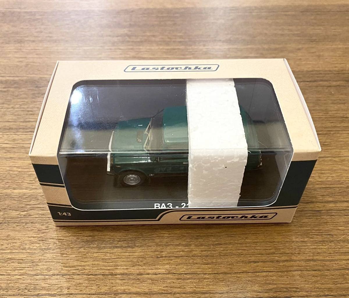 Amazon | オリジナルパッケージ付き 希少！1/43 LASTOCHKA ラーダ