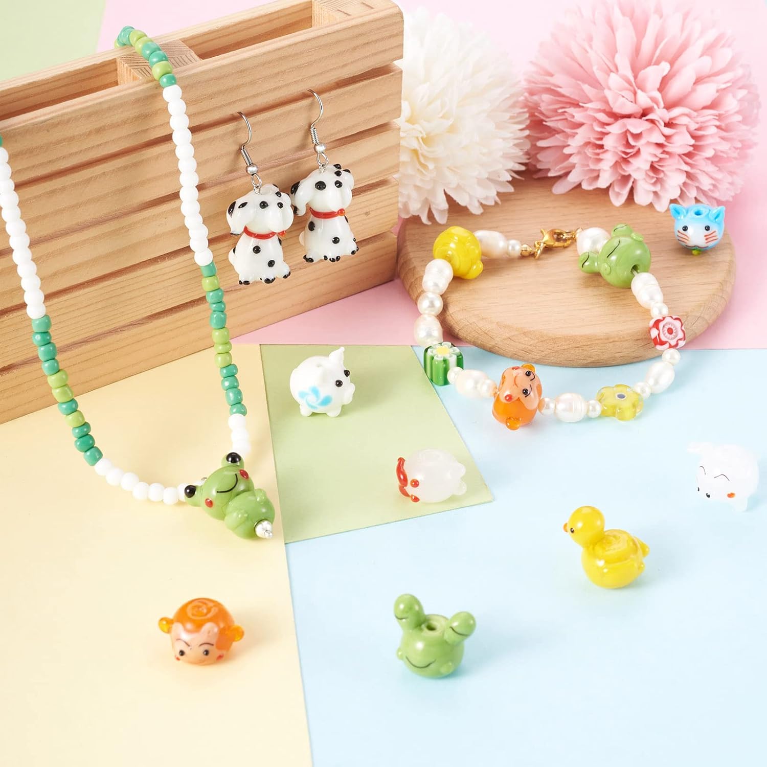 24 Pcs Animal Lampwork Glass Beads Monkey Cat Panda Frog Pig Dog Duck Rabbit Bead Handmade Bumpy Lampwork Beads for Women DIY Jewelry Making Necklace Earring Bracelet