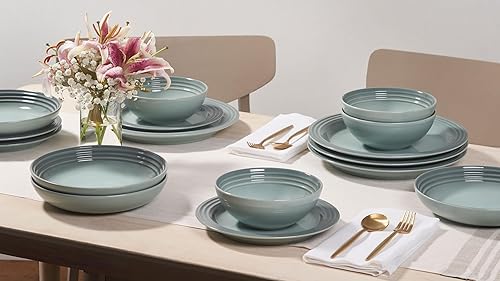 Miniatura 9 de Le Creuset Juego de 4 platos de cerámica, 10.5 pulgadas cada uno, color blanco