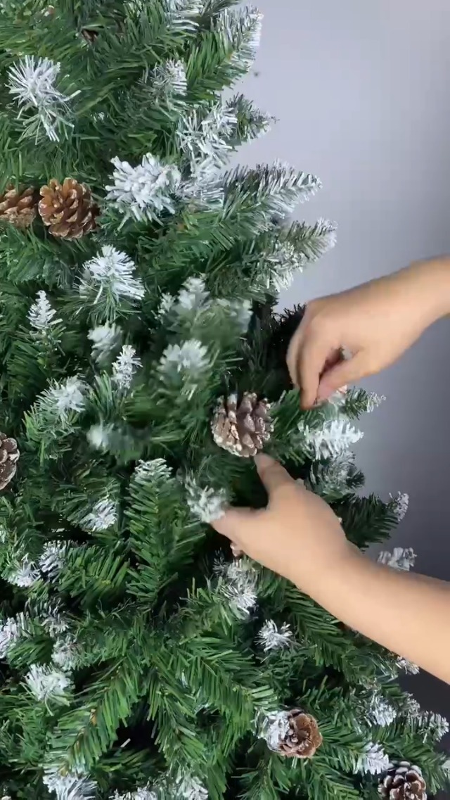 Brigros - Albero Di Natale Artificiale Effetto Realistico In Pvc Ignifugo, Albero Di Natale Folto Con Aghi Di Pino Spessi E Rami A Gancio, Con Borsa E Base In Metallo (Innevato, 180