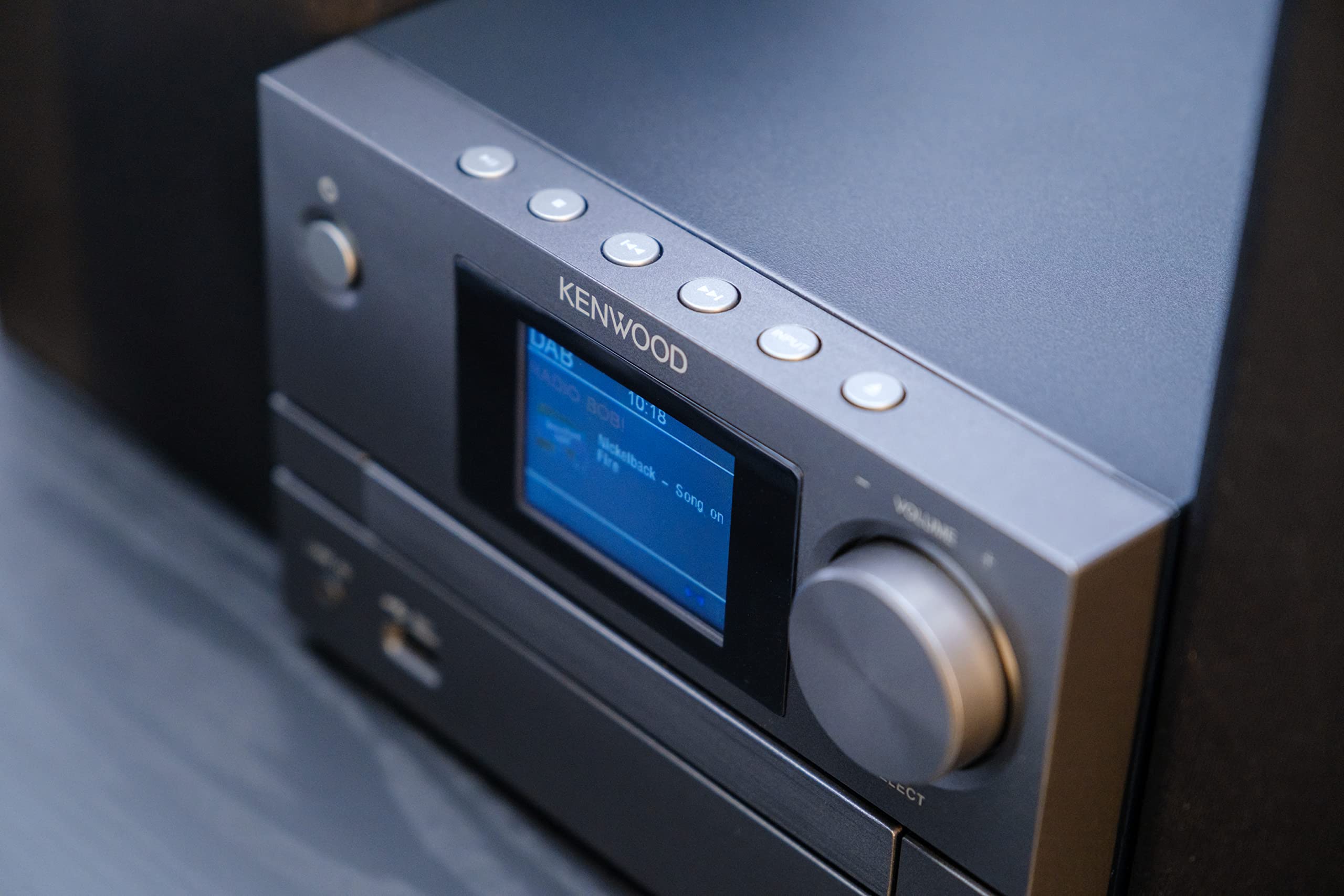 Kenwood M-525DAB - Micro HiFi-System mit CD, USB, DAB+ und Bluetooth Audio-Streaming, 6,1cm TFT-Farbdisplay, Fernbedienung