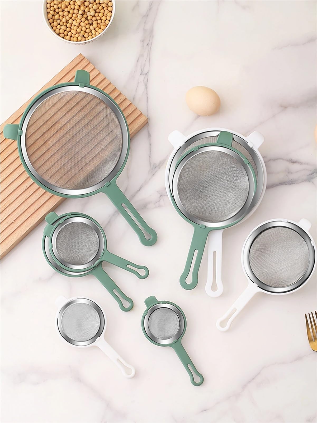 Mehlsieb-Set aus 304 Edelstahl, 2 Stück, Küchensieb mit Kunststoffgriff zum feinen Sieben von Mehl, Saft, Sojabohnenmilch, 11 cm, grünes Backwerkzeug