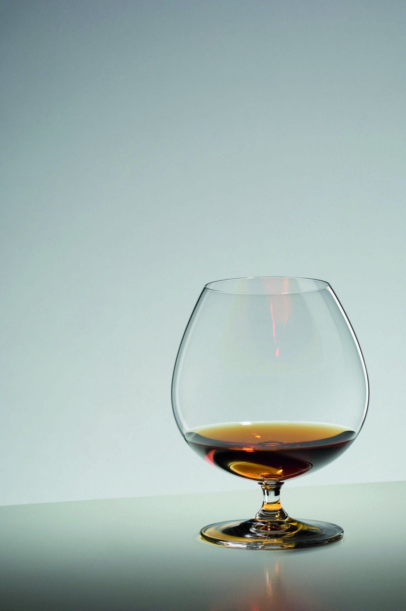 Riedel zestaw promocyjny 2 szklanki BAR BRANDY VINUM 6416/18 i gratis 1 x produkt do pielęgnacji ciała Trinitae