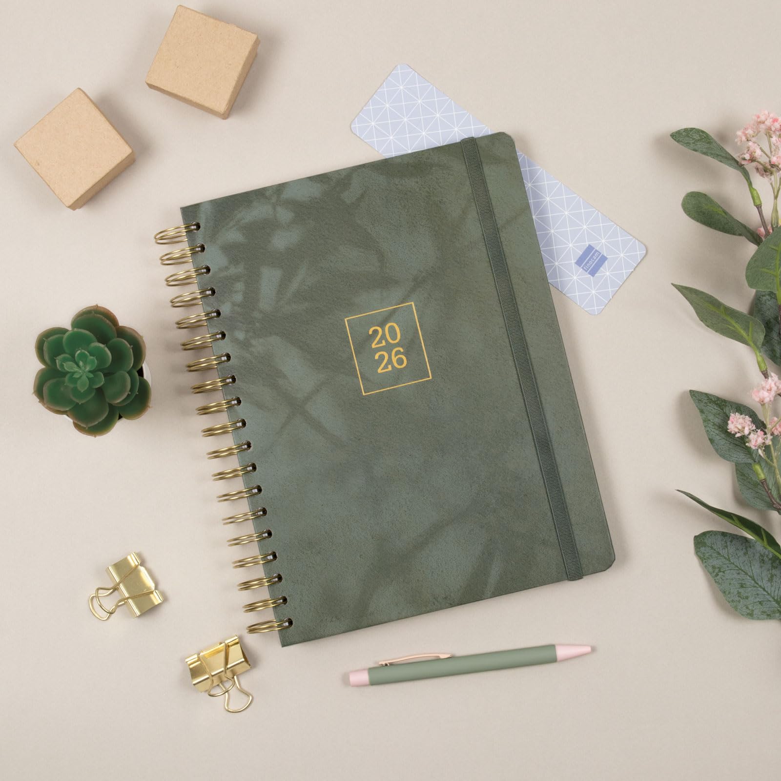 Finocam – Agenda Spirale 2026 Semaine Sur 2 Pages Présentation Verticale | Janvier – Décembre | Agenda Annuel 2026 Avec élastique | Double Spirale Couverture Rigide Alma – Menthe – International