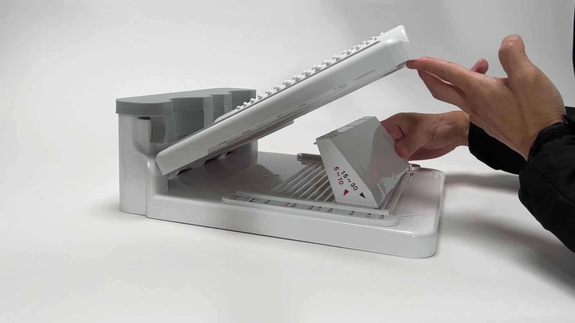 Amazon.co.jp: アサヒ ストレッチングボードXO Ver.2【 O脚・X脚対応