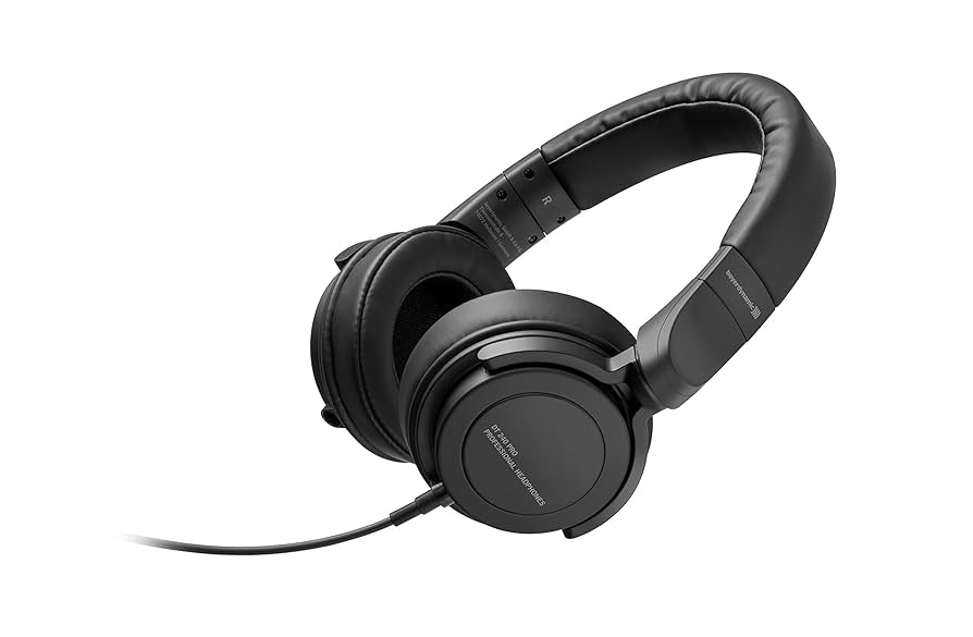 Beyerdynamic DT 240 PRO モニターヘッドフォン　希少！ beyerdynamic DT 240 PROのレビュー：聴きやすくあっさりした音