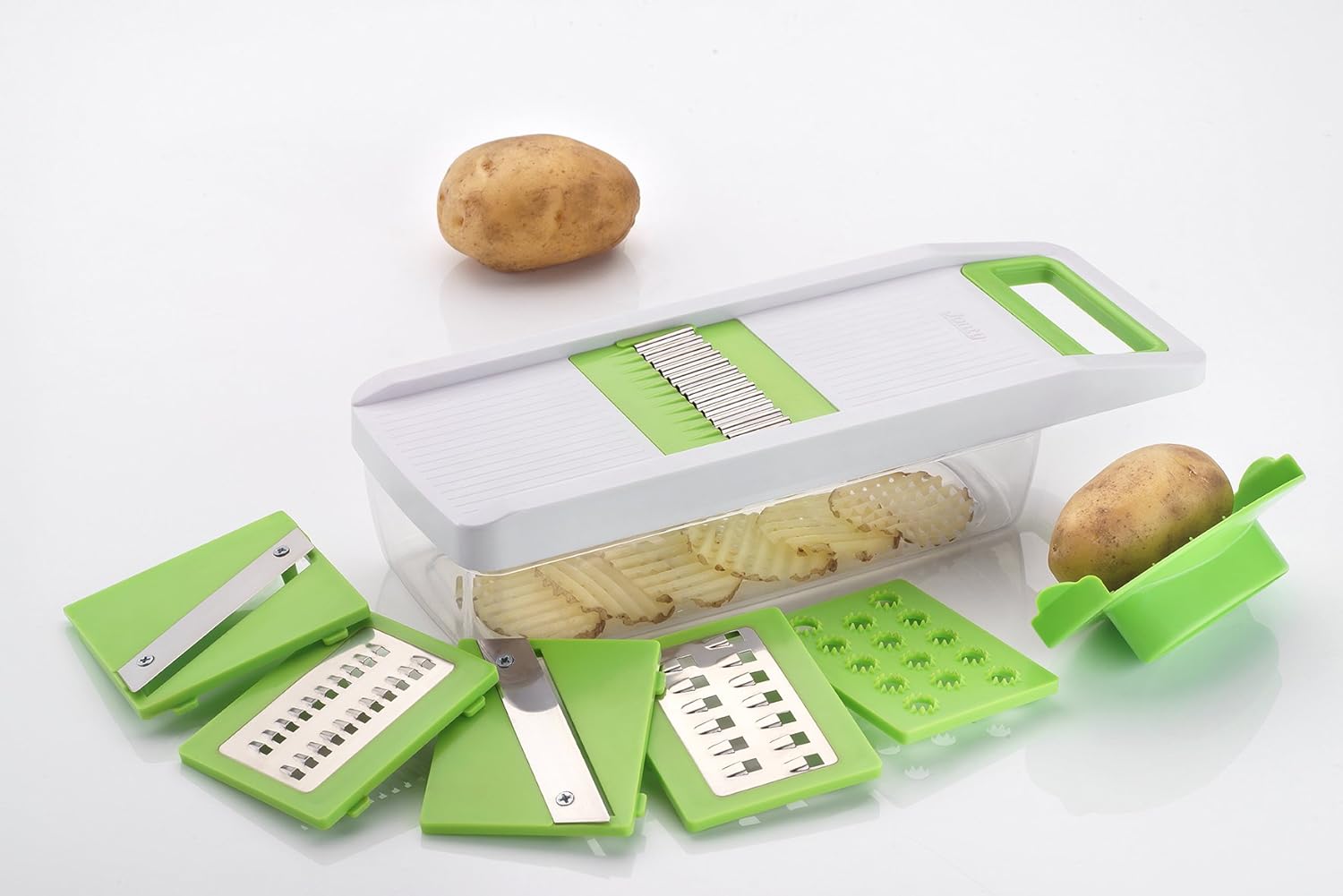 LIGER Salad Cutter with Heavy Duty Vegetable Slicer, Vegetable Cutter