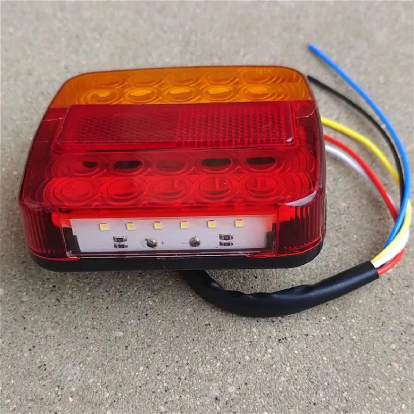 Halogen światła 12V Tylne światło kierunkowskazu 26 LED Tylne światło tablicy rejestracyjnej samochodu Tylne światło cofania światła tylne(1pcs)