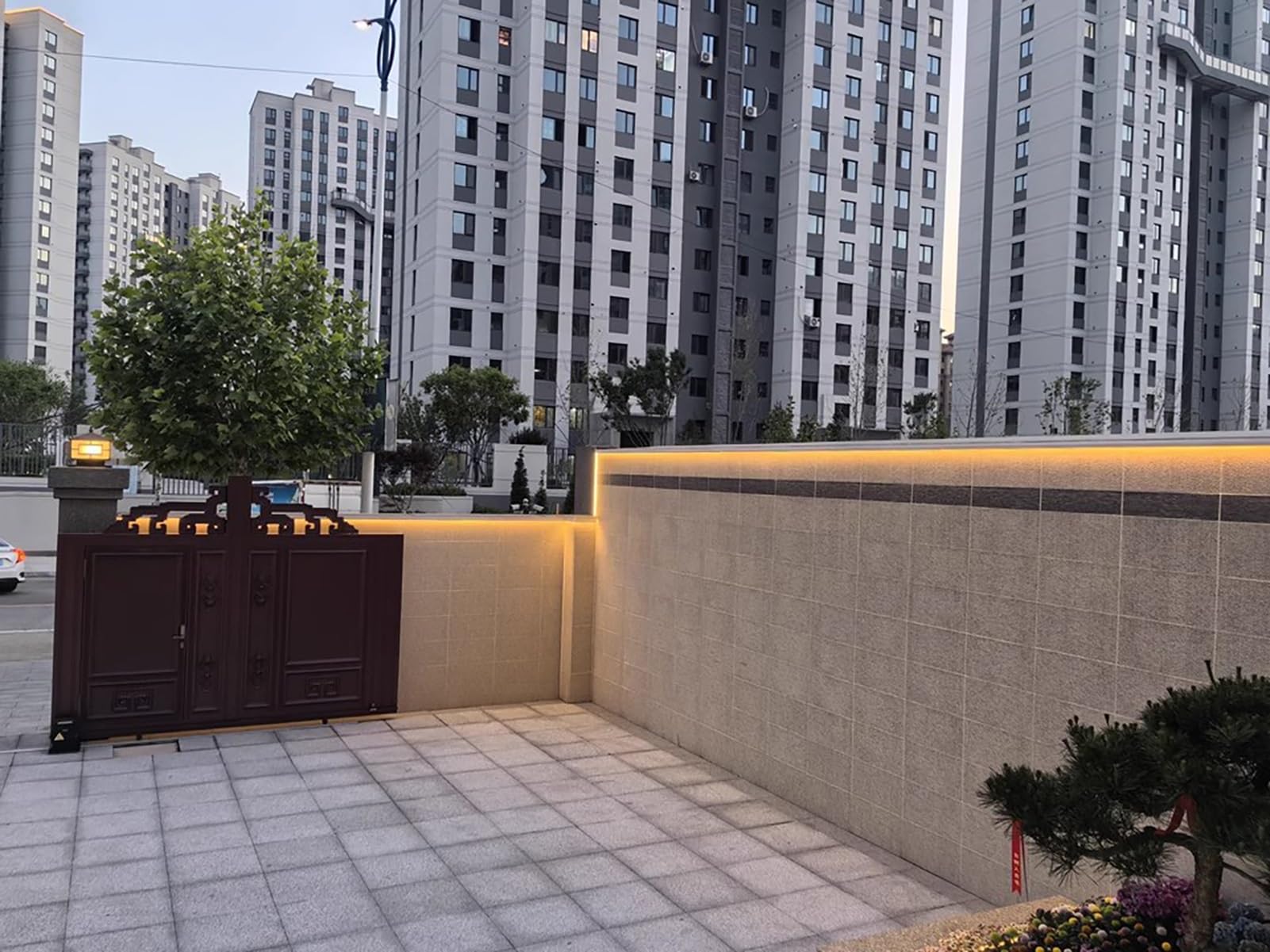 Profili per Strisce Led Confezione da 10 Canaline LED in Alluminio Nero da 2 M, Canale di Illuminazione a LED Per Cornici a Corona, per Bordo Parete / Soffitto, System di Illuminazione Indiretta