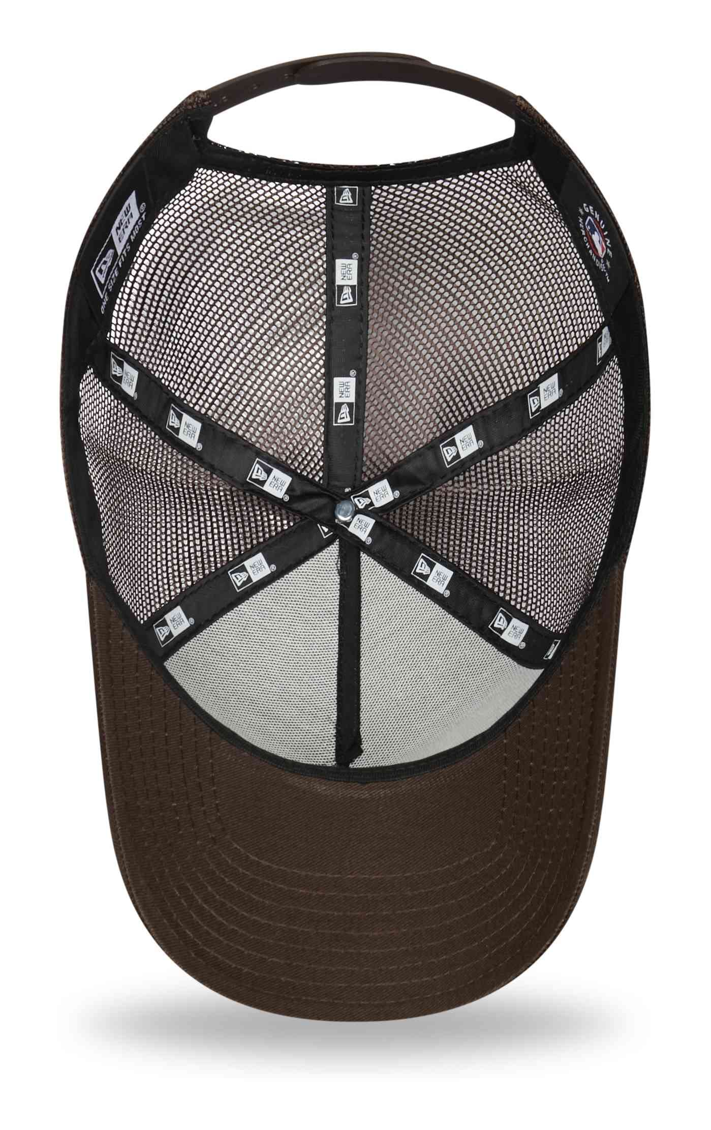 New Era York Yankees League Essential Brown A-Frame Adjustable Trucker cap, Trucker-Yankees-Brown-#28535, 31