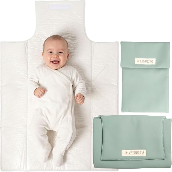 MIMUSELINA Set Tapis a Langer Portable et Sac a Langer Bebe | Imperméable, Pliable et Similicuir | Accessoires Bébé pour Sorties ou Voyages | Fait Main en Espagne - 1